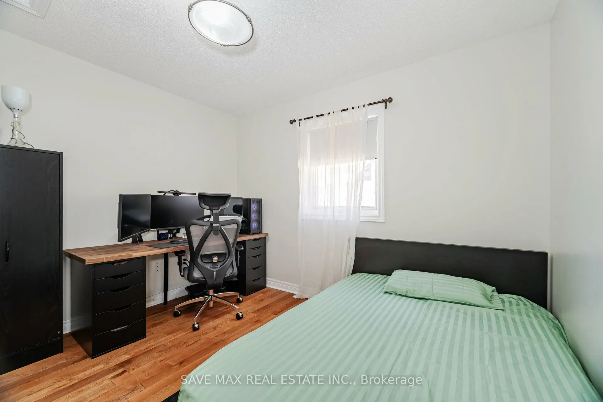 5669 Freshwater Drive