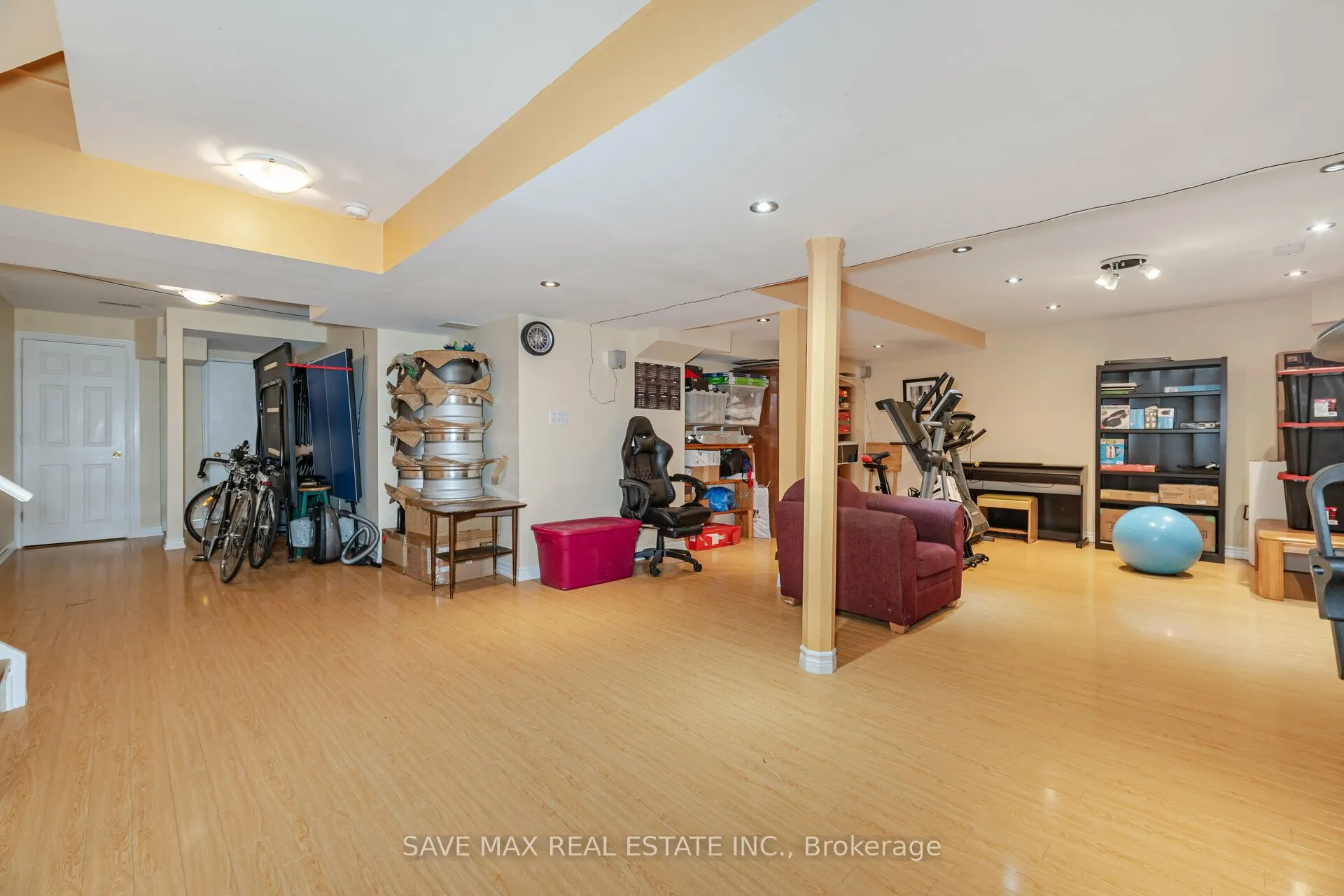 5669 Freshwater Drive
