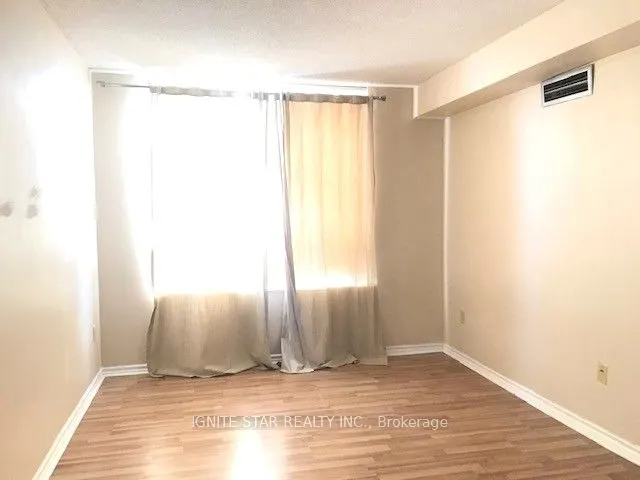 285 Enfield Place, #2007