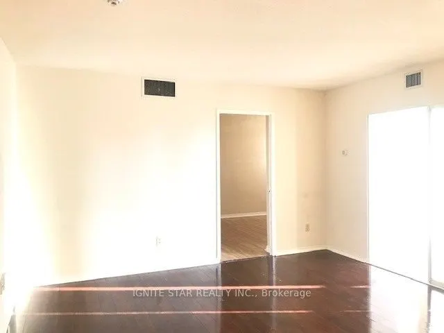 285 Enfield Place, #2007