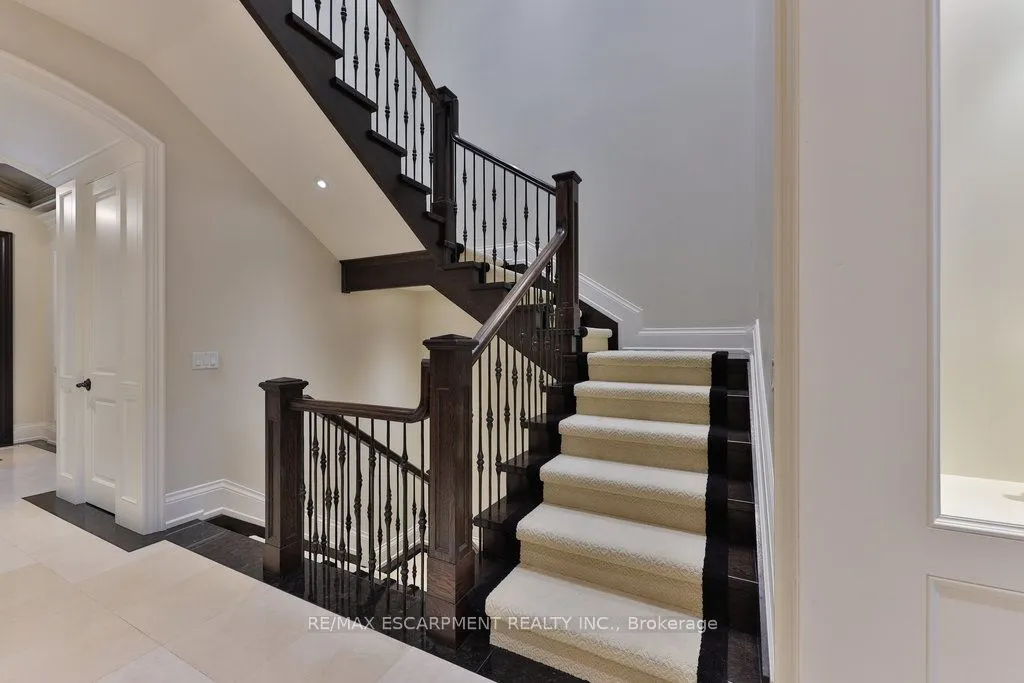 79 Pinewood Trail