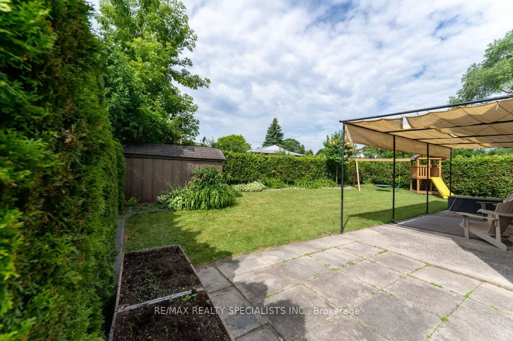68 Windermere Court