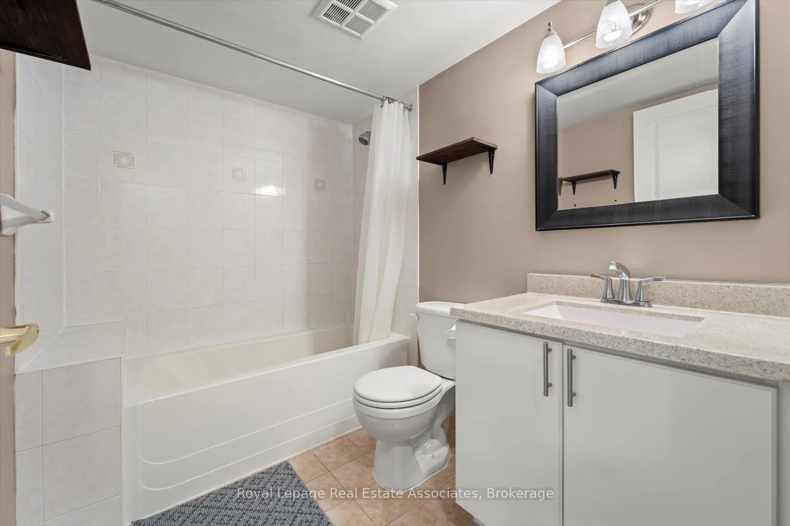 4879 Kimbermount Avenue, #401