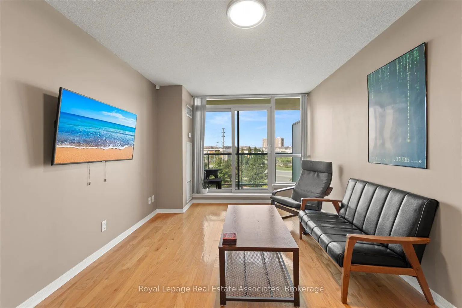 4879 Kimbermount Avenue, #401