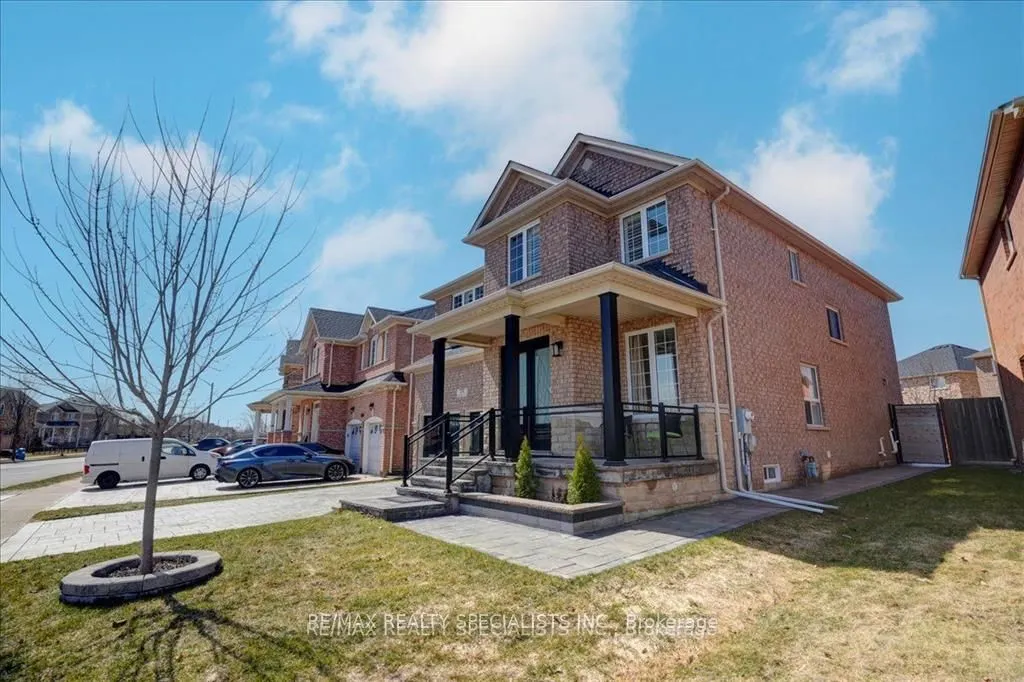 104 Earlsbridge Boulevard