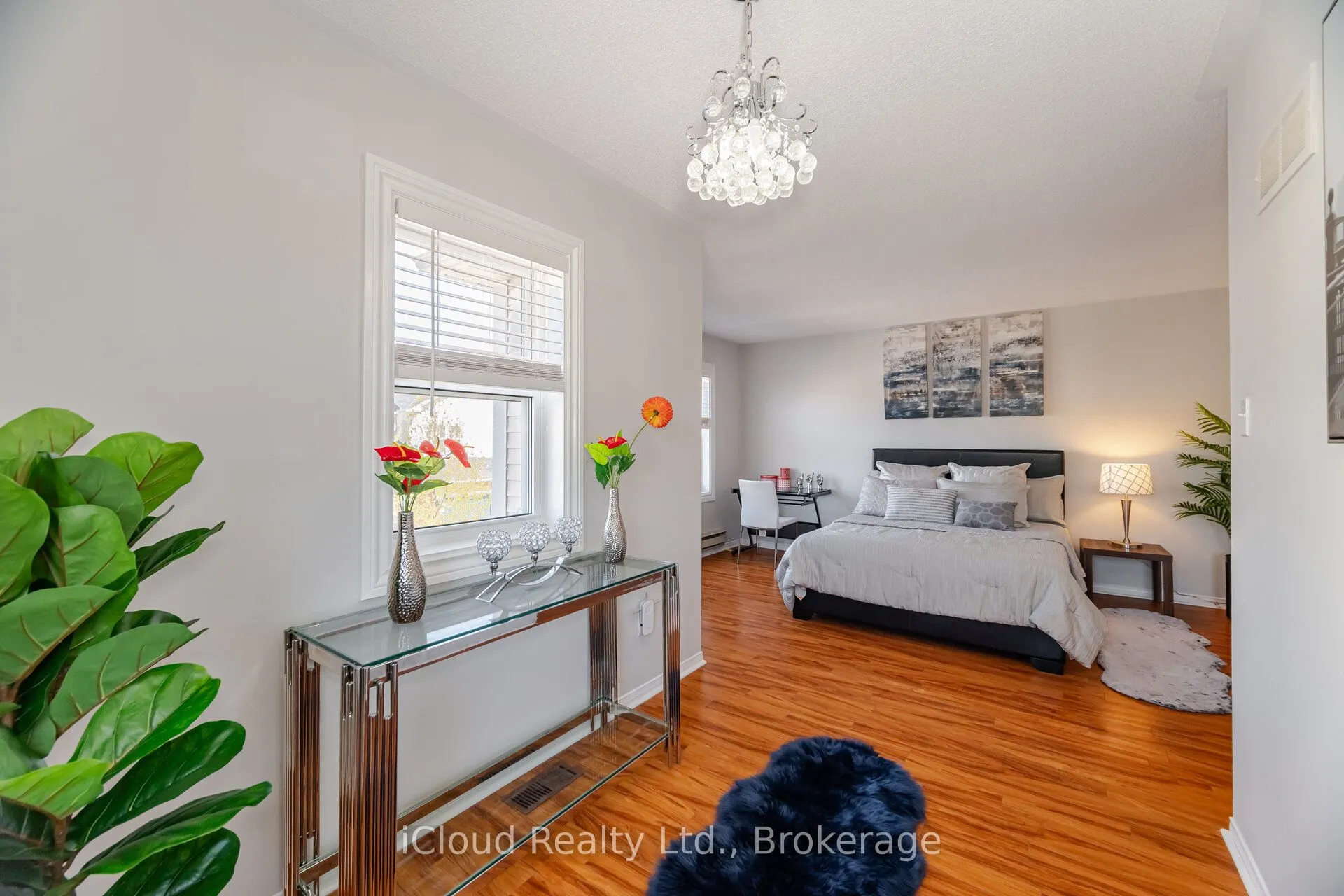 5659 Glen Erin Drive E, #41