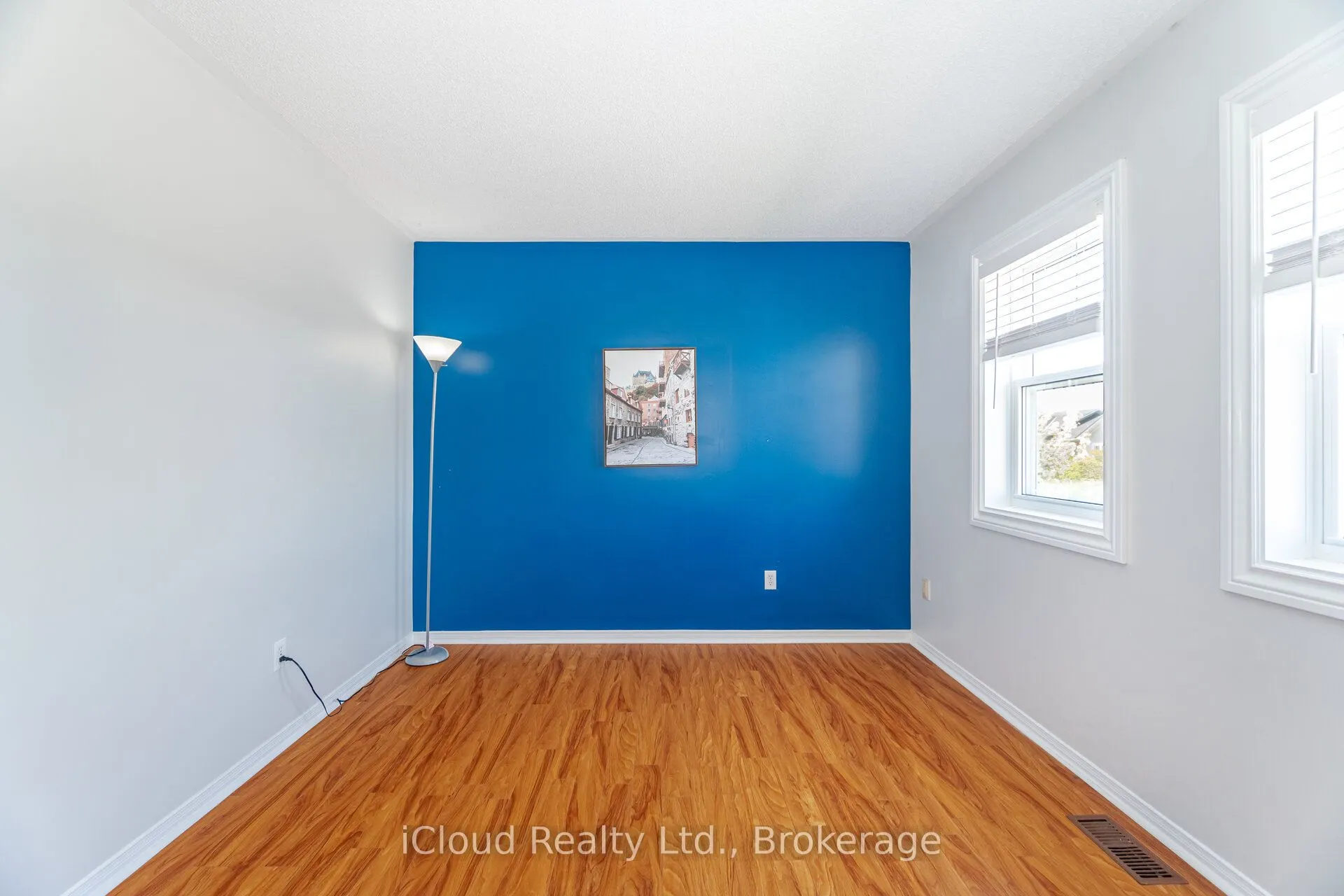 5659 Glen Erin Drive E, #41