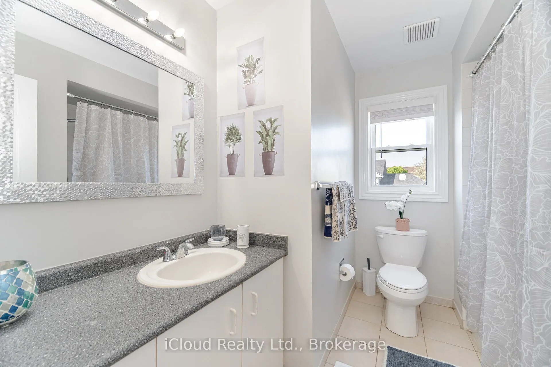 5659 Glen Erin Drive E, #41