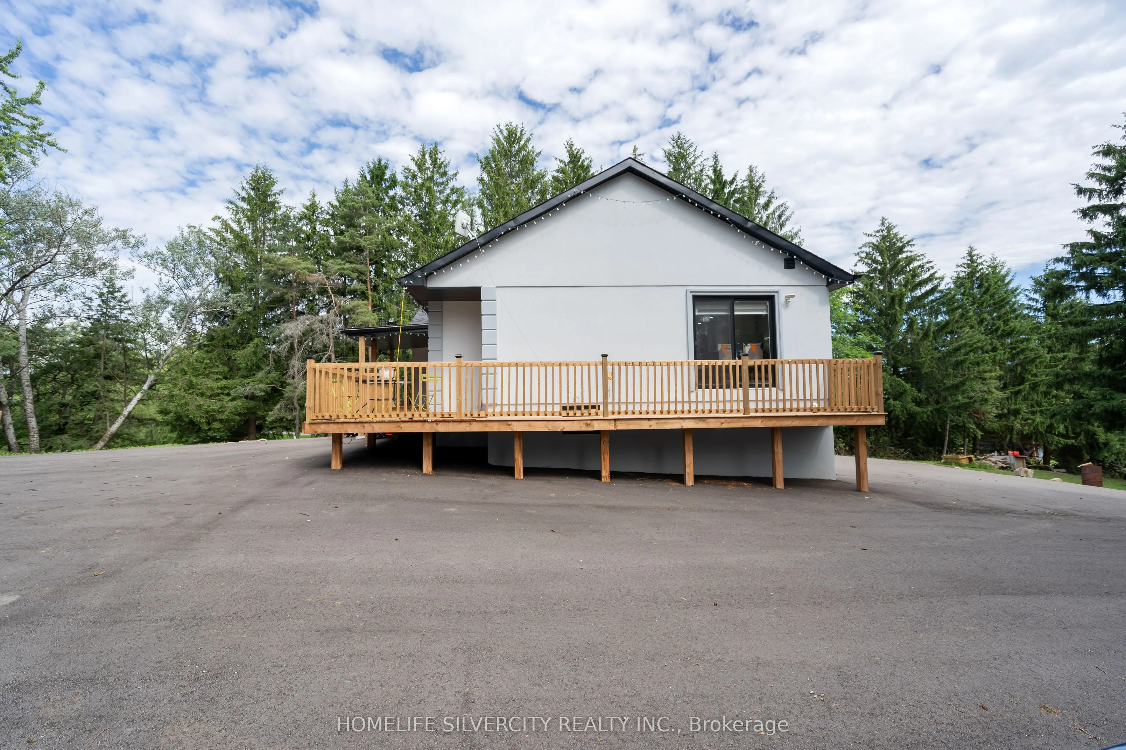 15553 The Gore Road