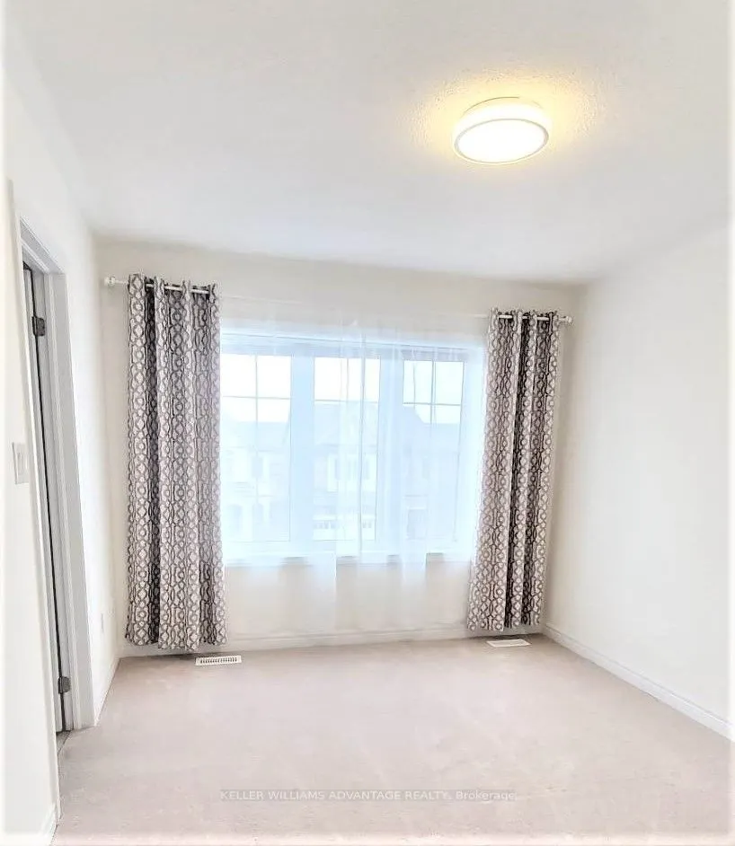 84 Little Britain Crescent
