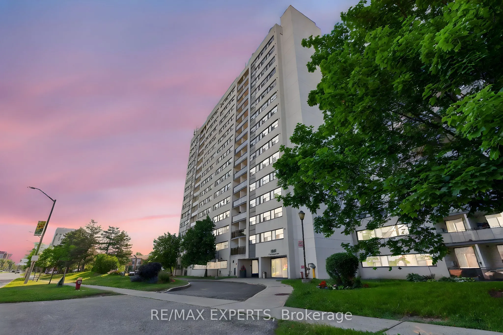 2900 Battleford Road, #1212