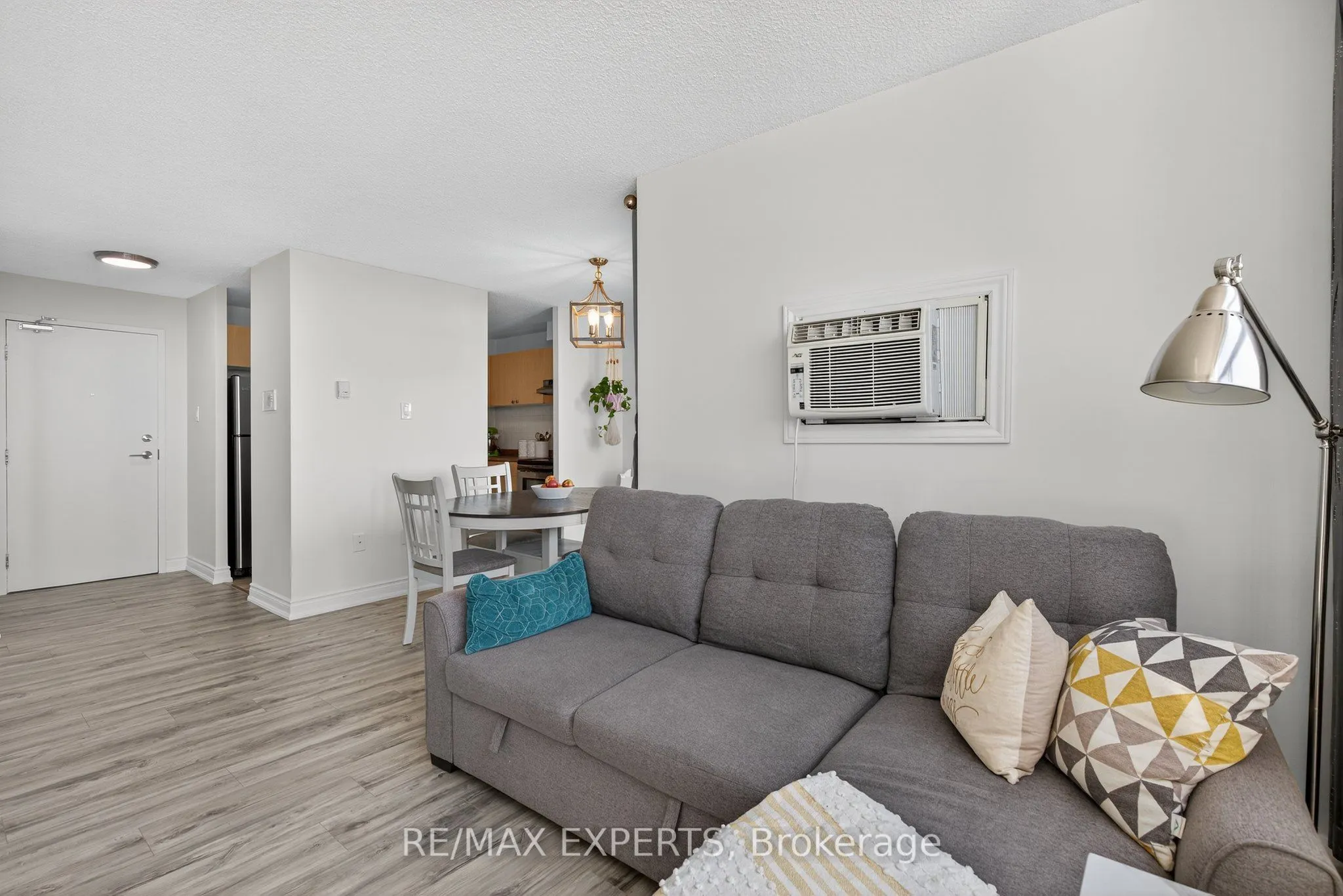 2900 Battleford Road, #1212