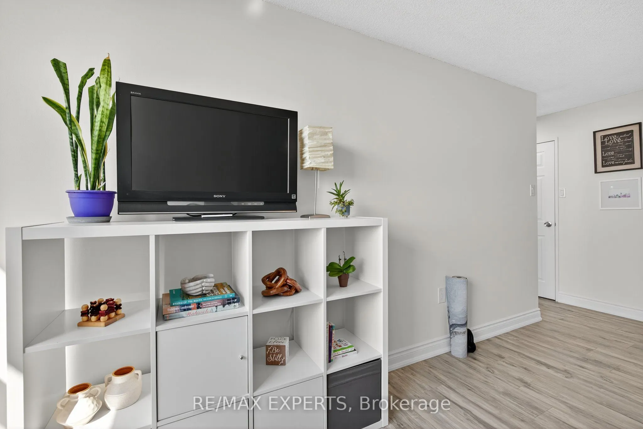 2900 Battleford Road, #1212