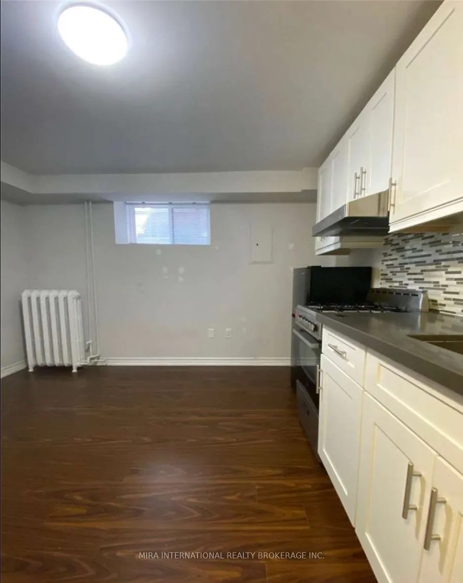 70 Melbourne Avenue, #B2
