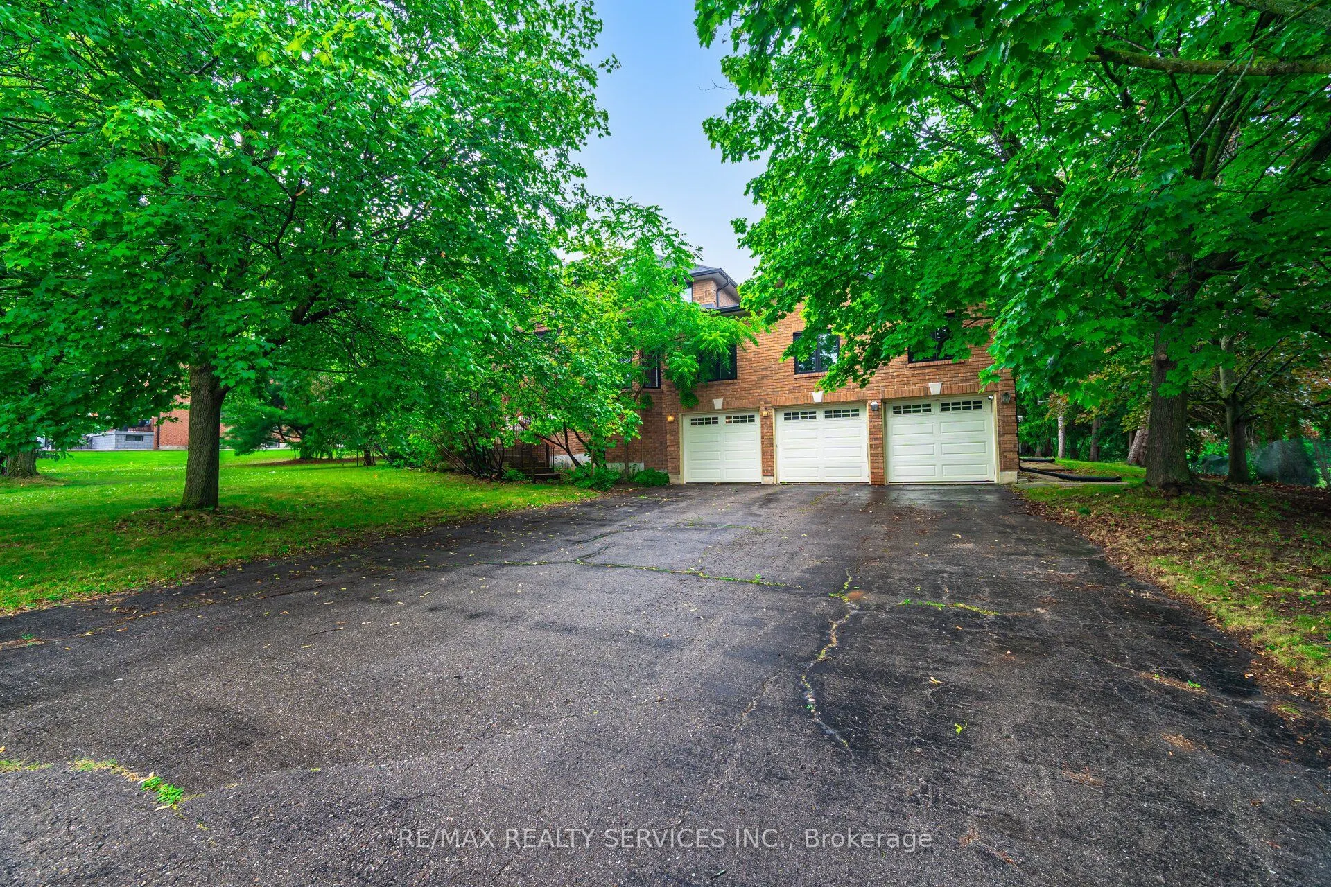 106 Kenpark Avenue