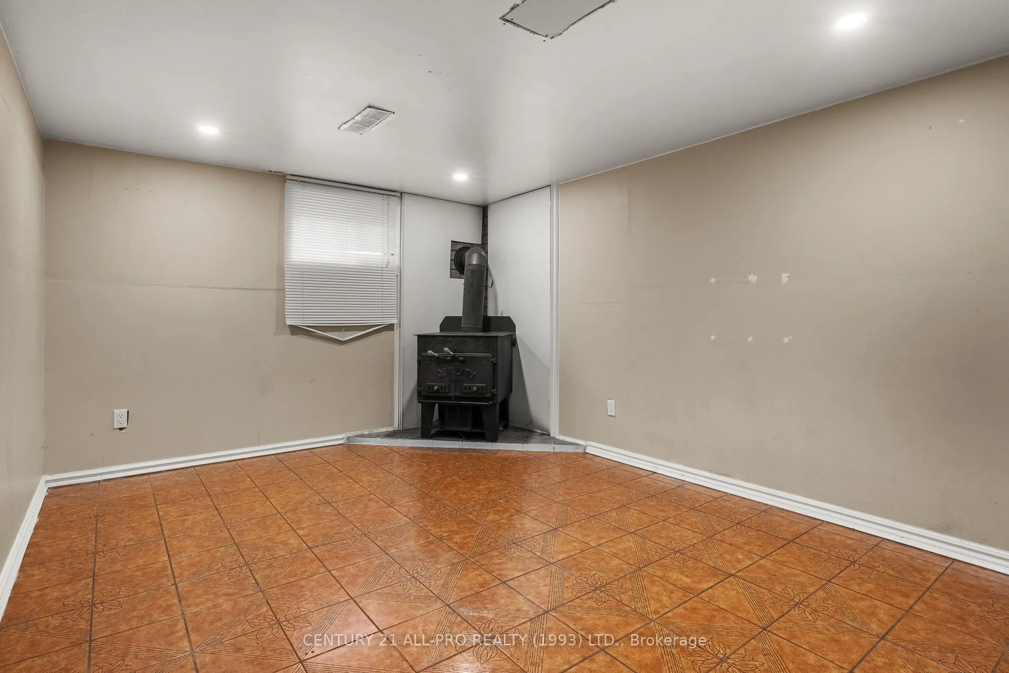 84 Goldsboro Road