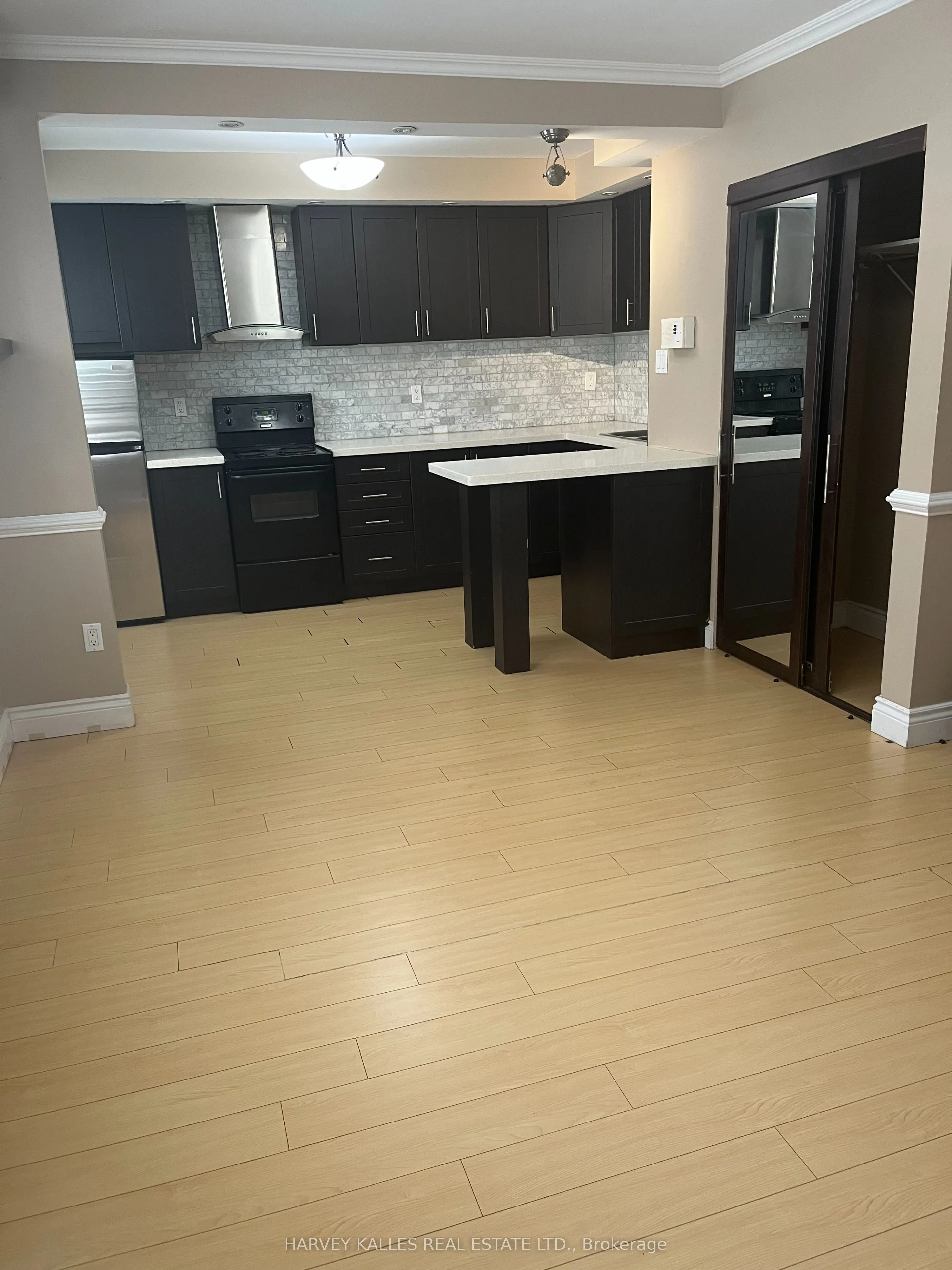 3 Elm Grove Avenue, #27