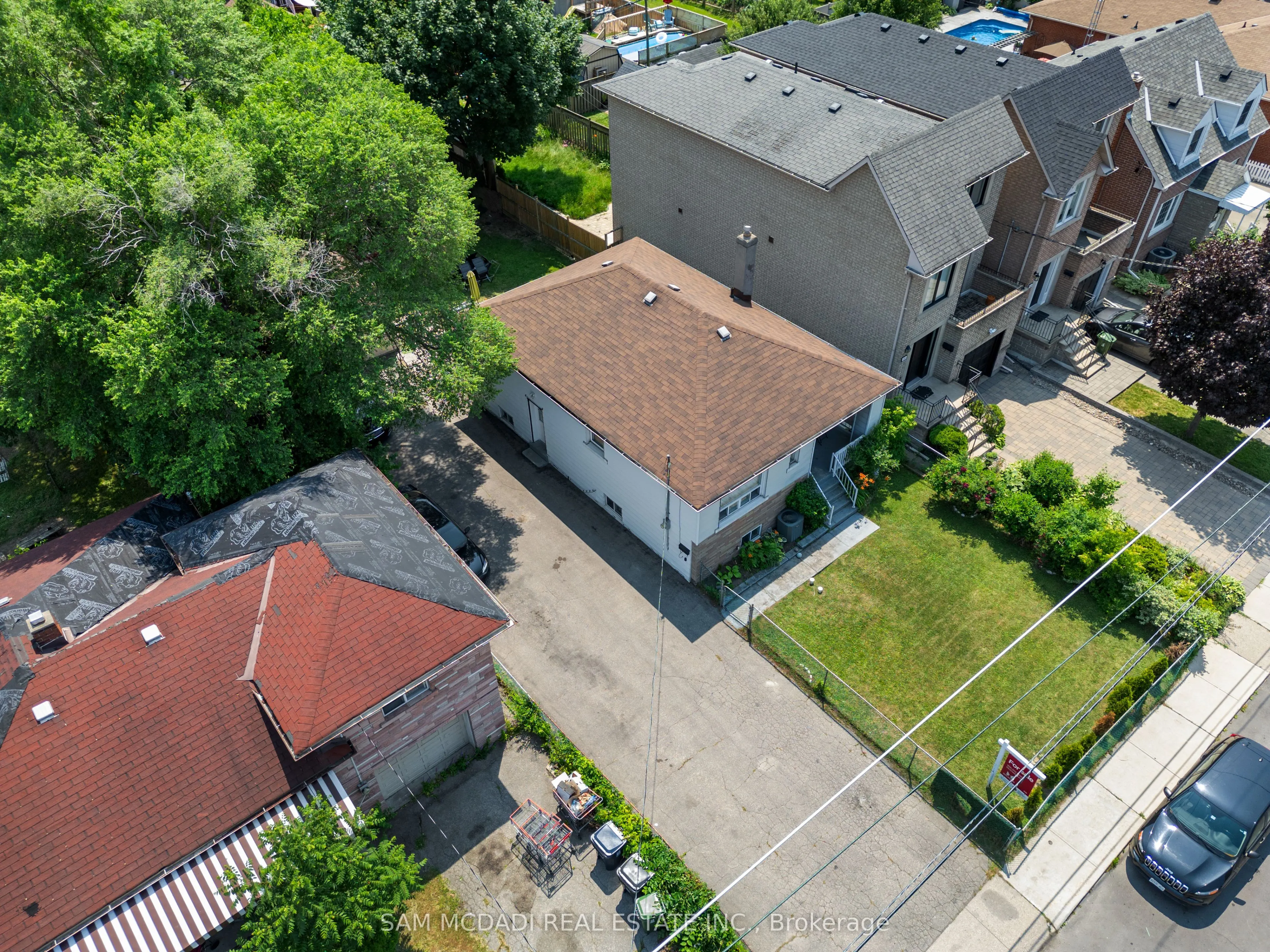 349 Melrose Street