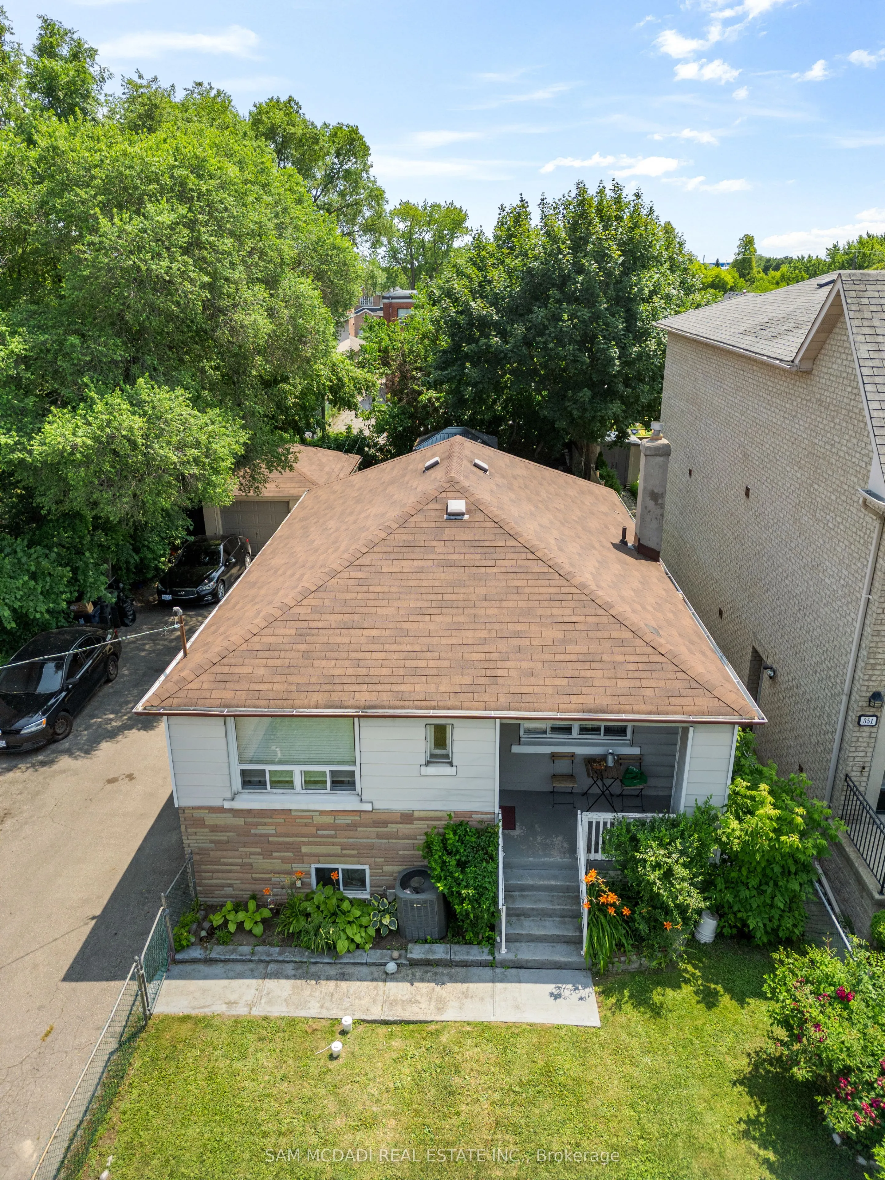 349 Melrose Street