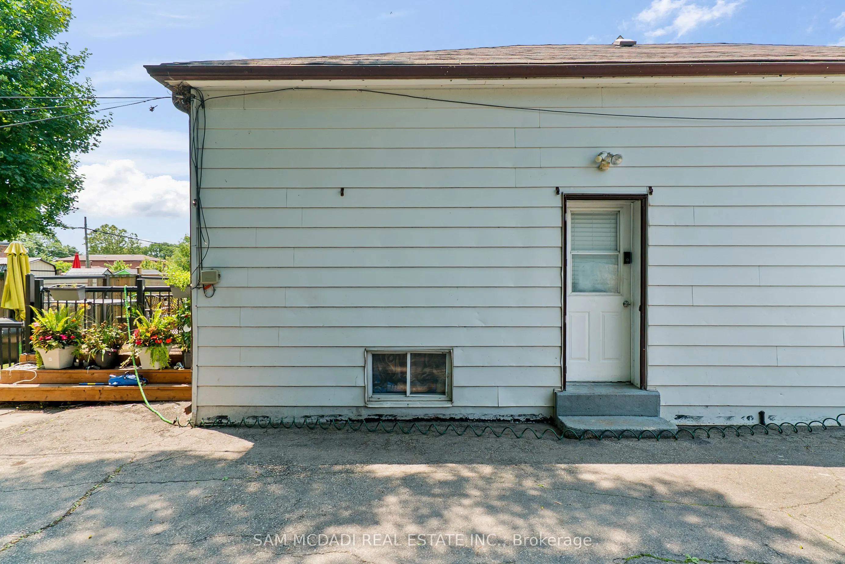 349 Melrose Street