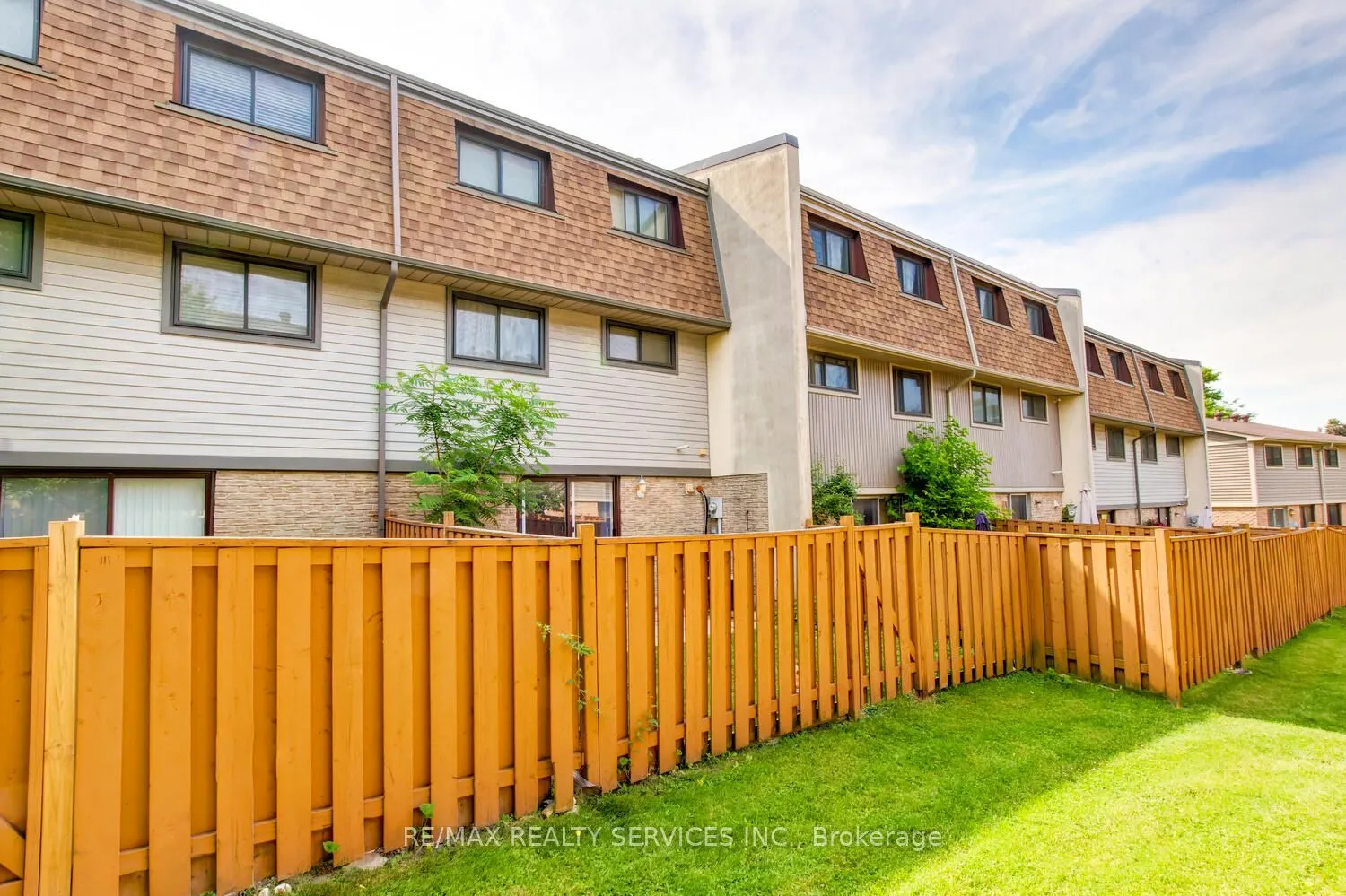 112 Ashton Crescent, #112