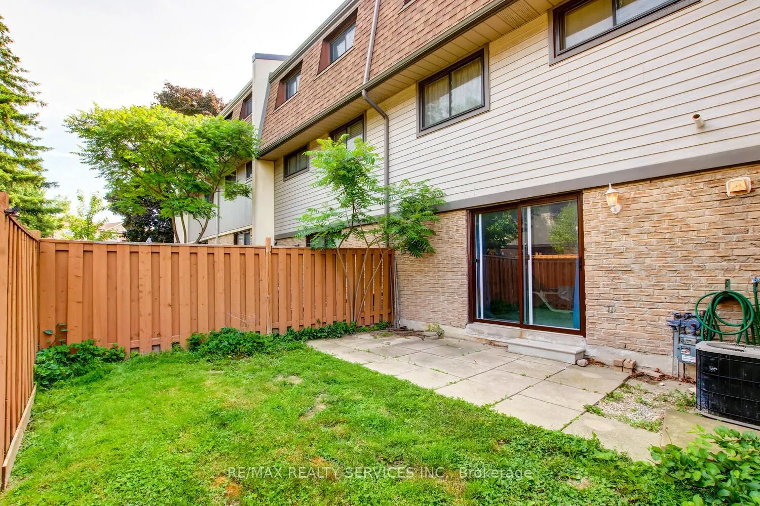 112 Ashton Crescent, #112