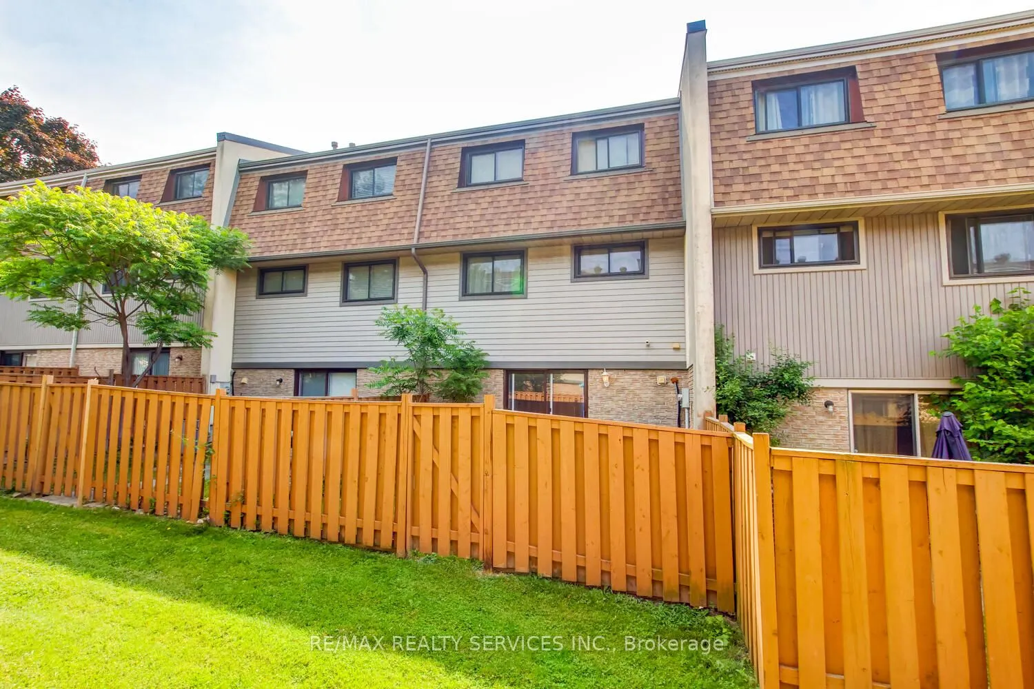 112 Ashton Crescent, #112