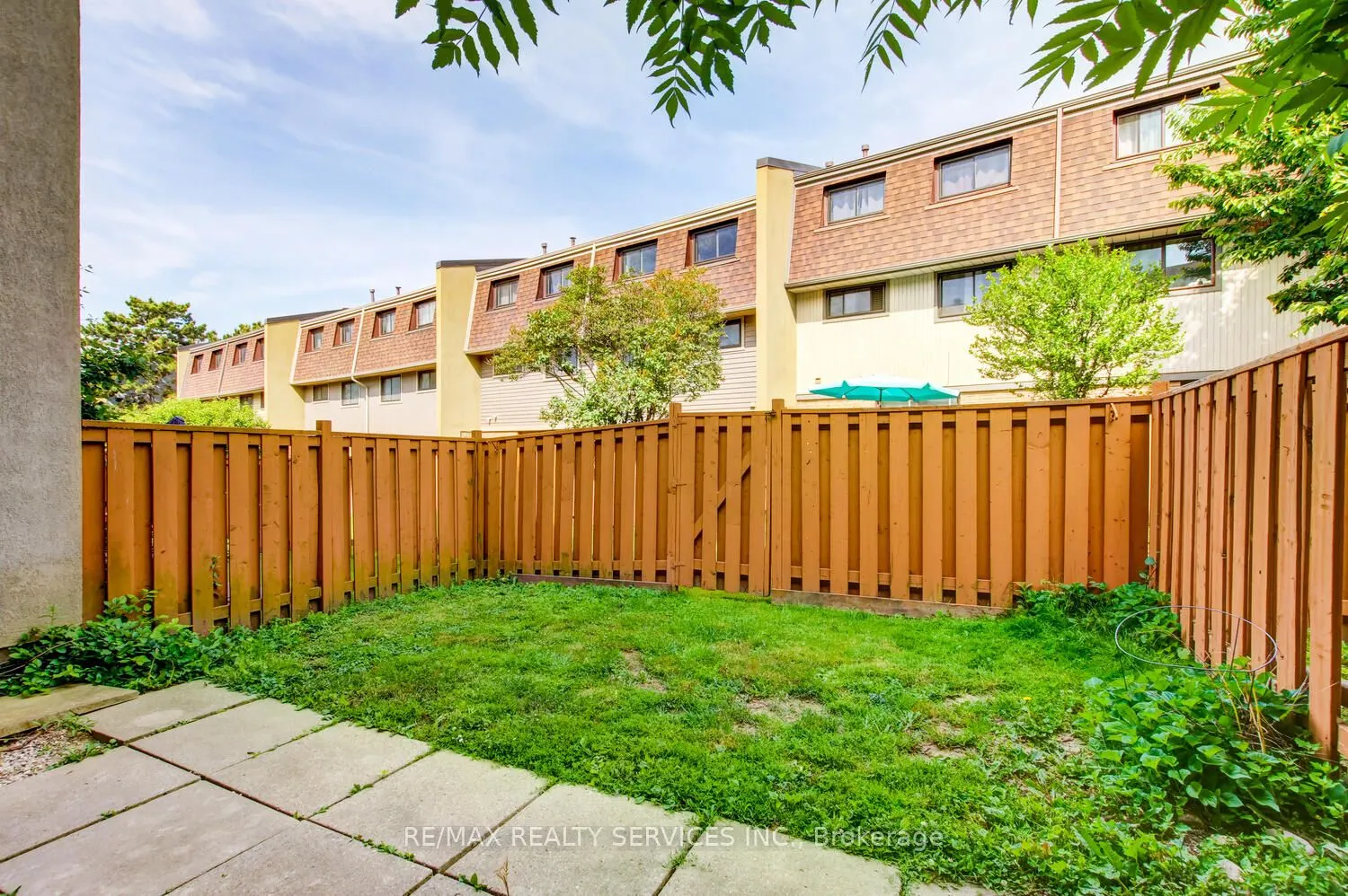 112 Ashton Crescent, #112