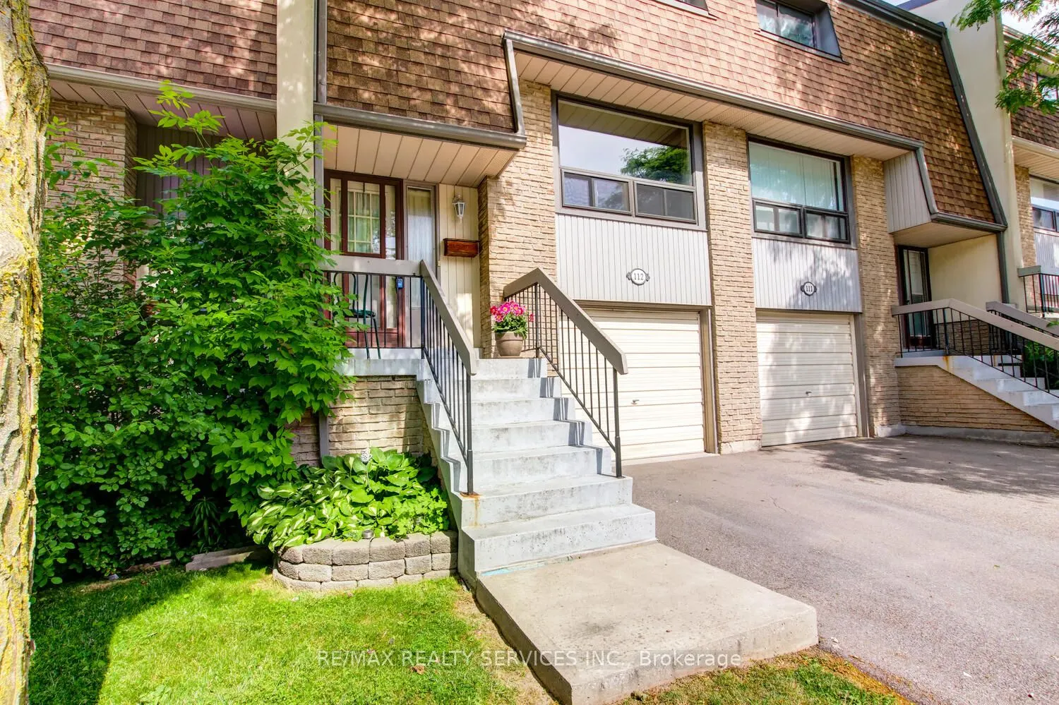 112 Ashton Crescent, #112