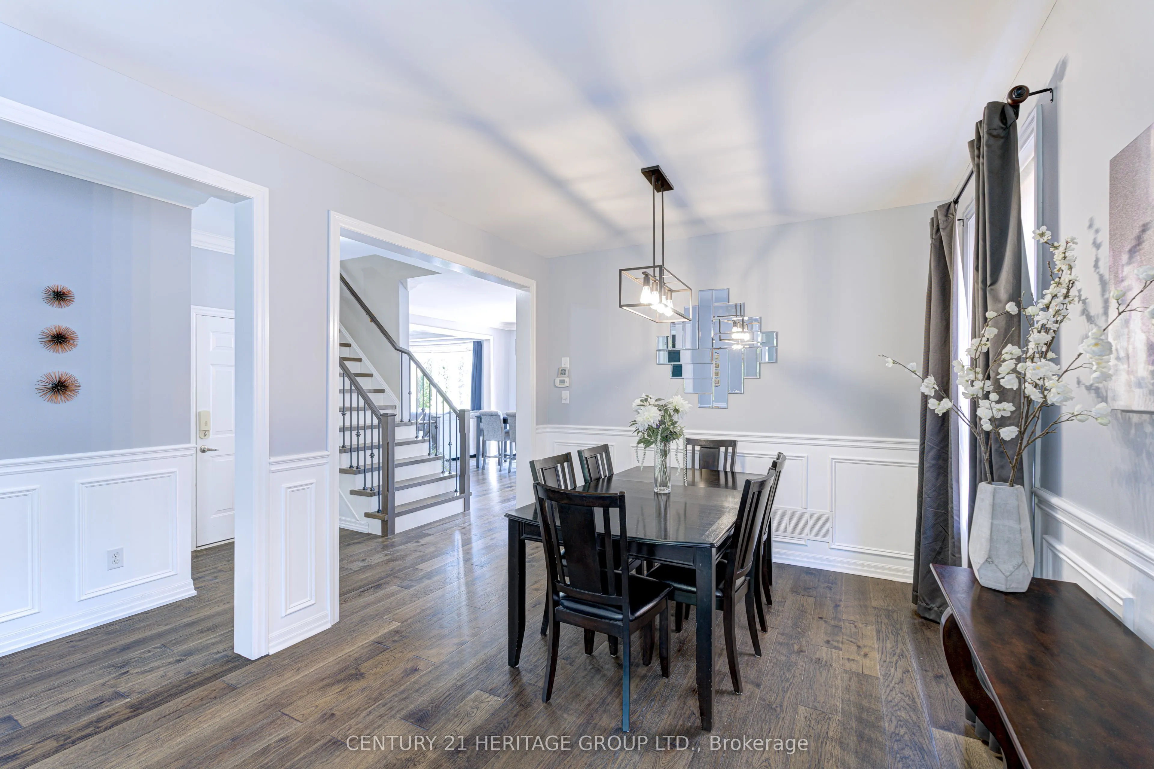 1406 Marshall Crescent