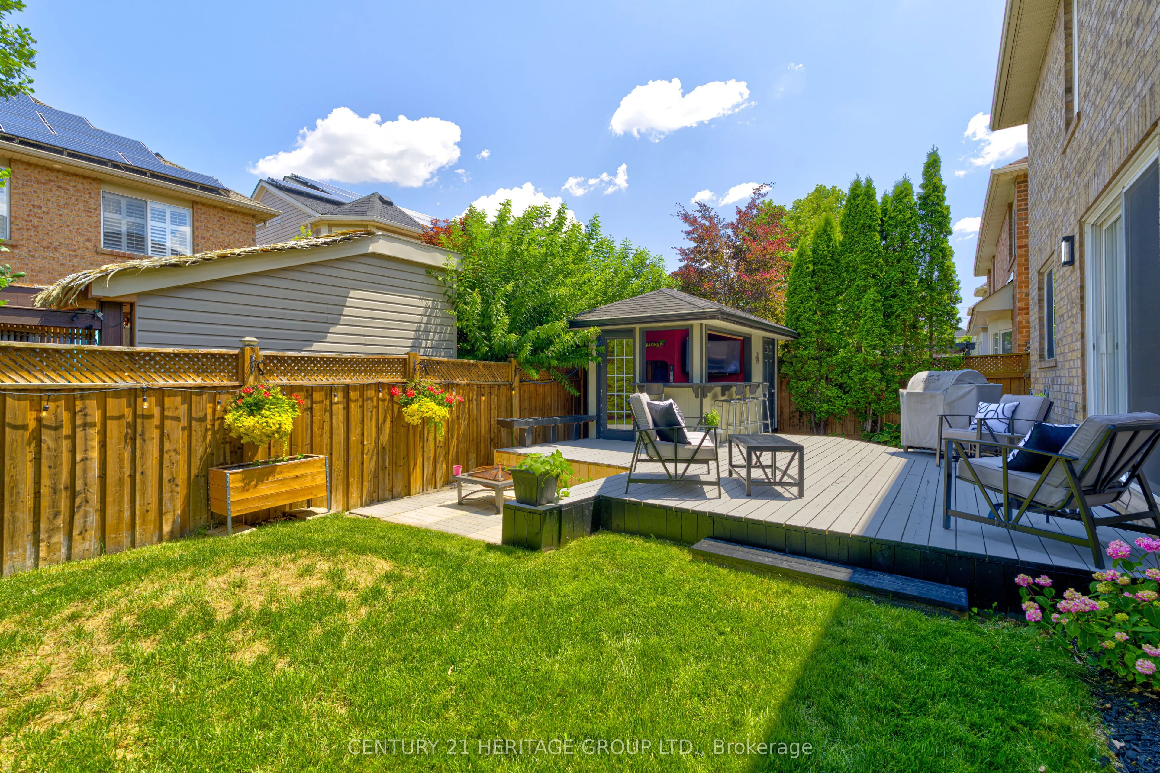 1406 Marshall Crescent