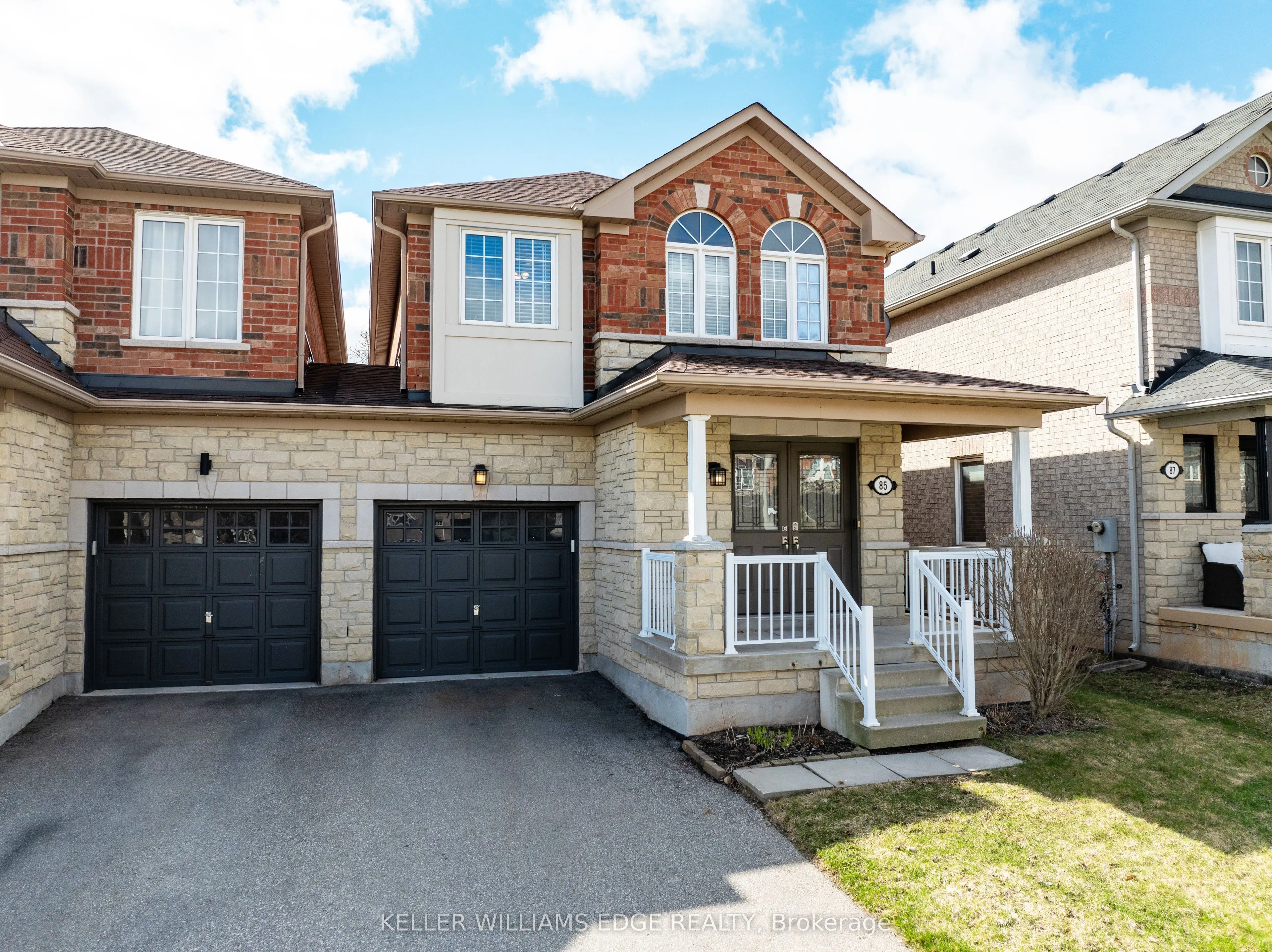 85 Mowat Crescent
