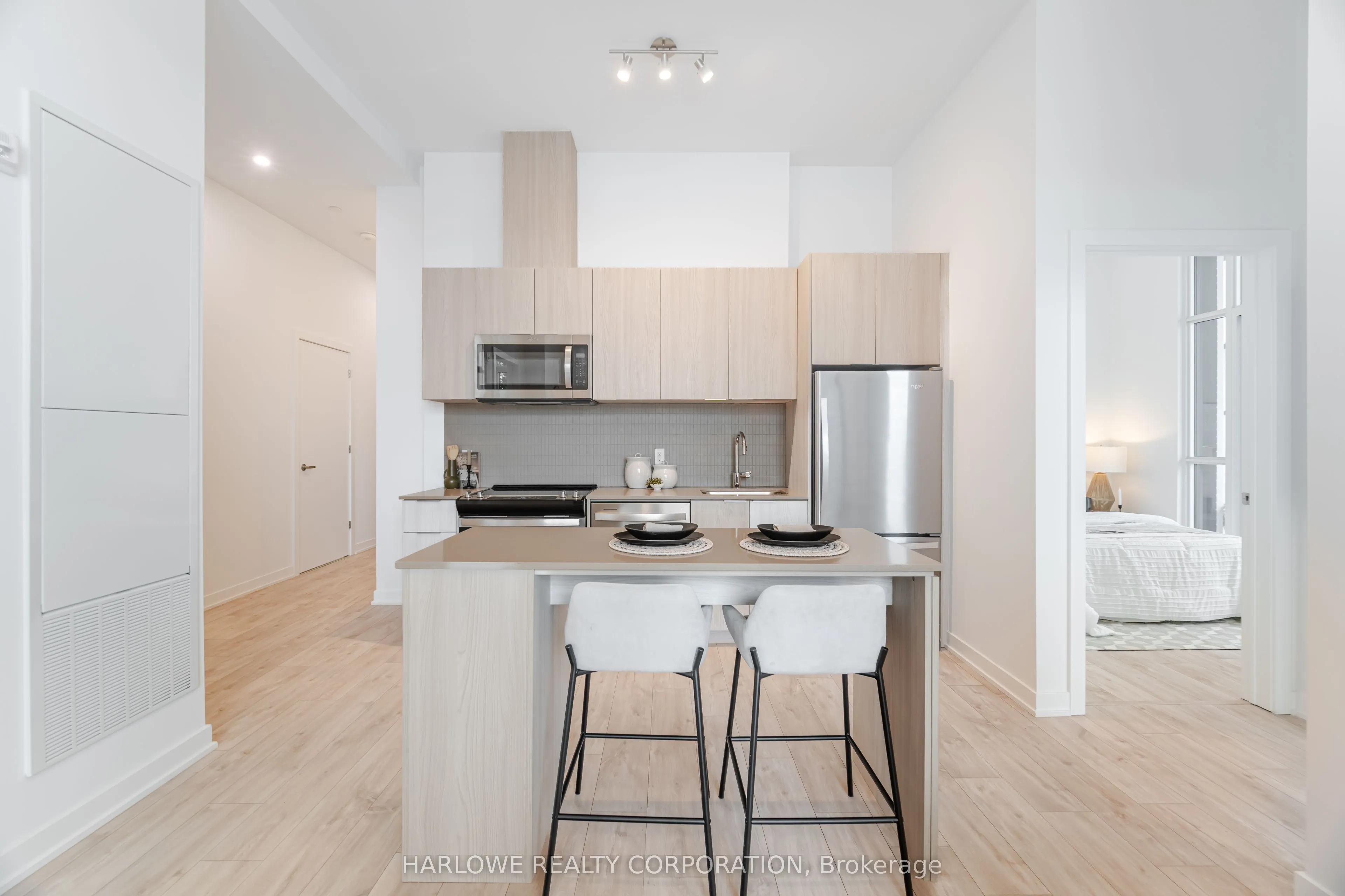 760 Whitlock Avenue, #102