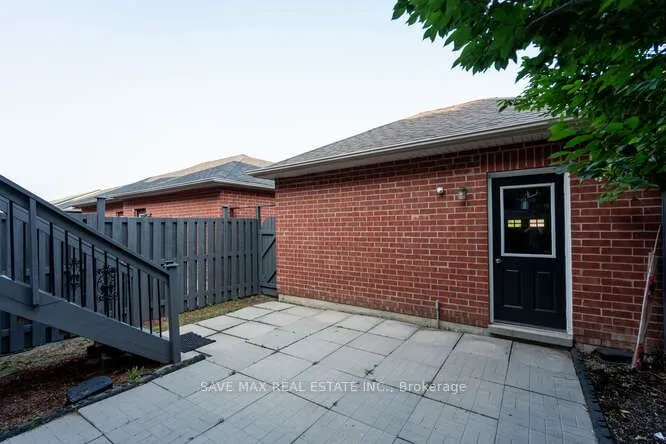 3452 Eglinton Avenue W