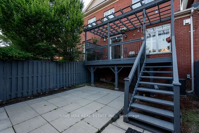 3452 Eglinton Avenue W