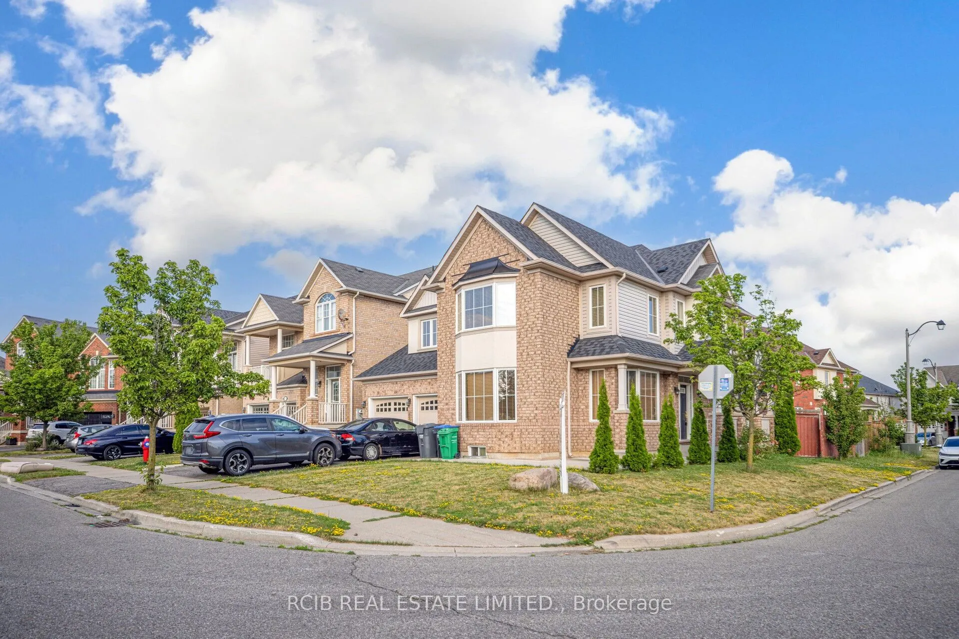 14 Alboreto Way
