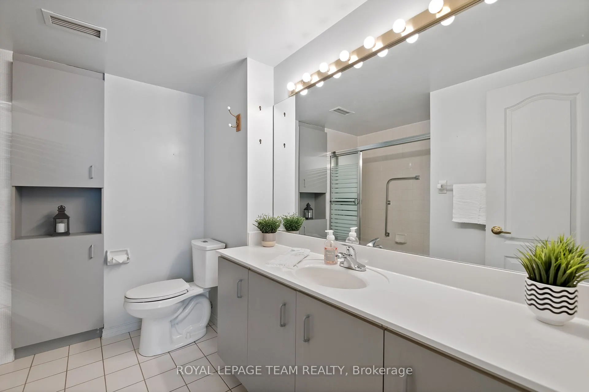 100 Millside Drive, #208