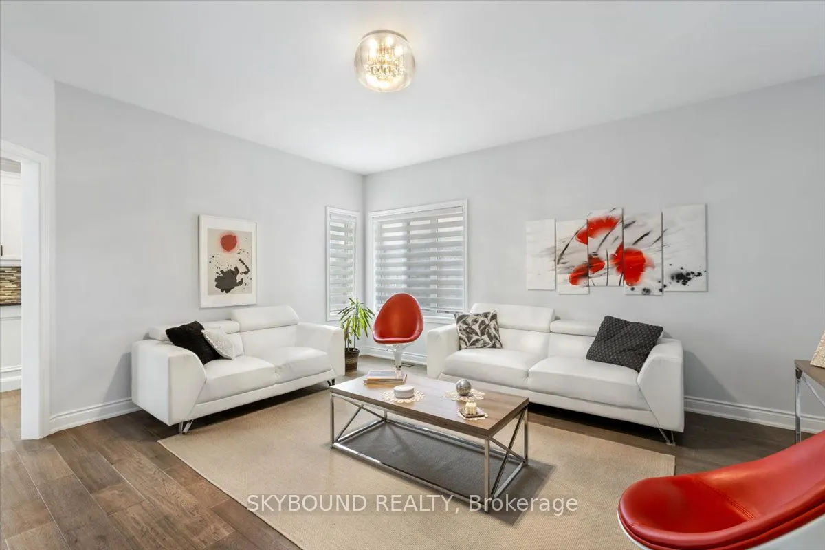5 Chaplin Crescent