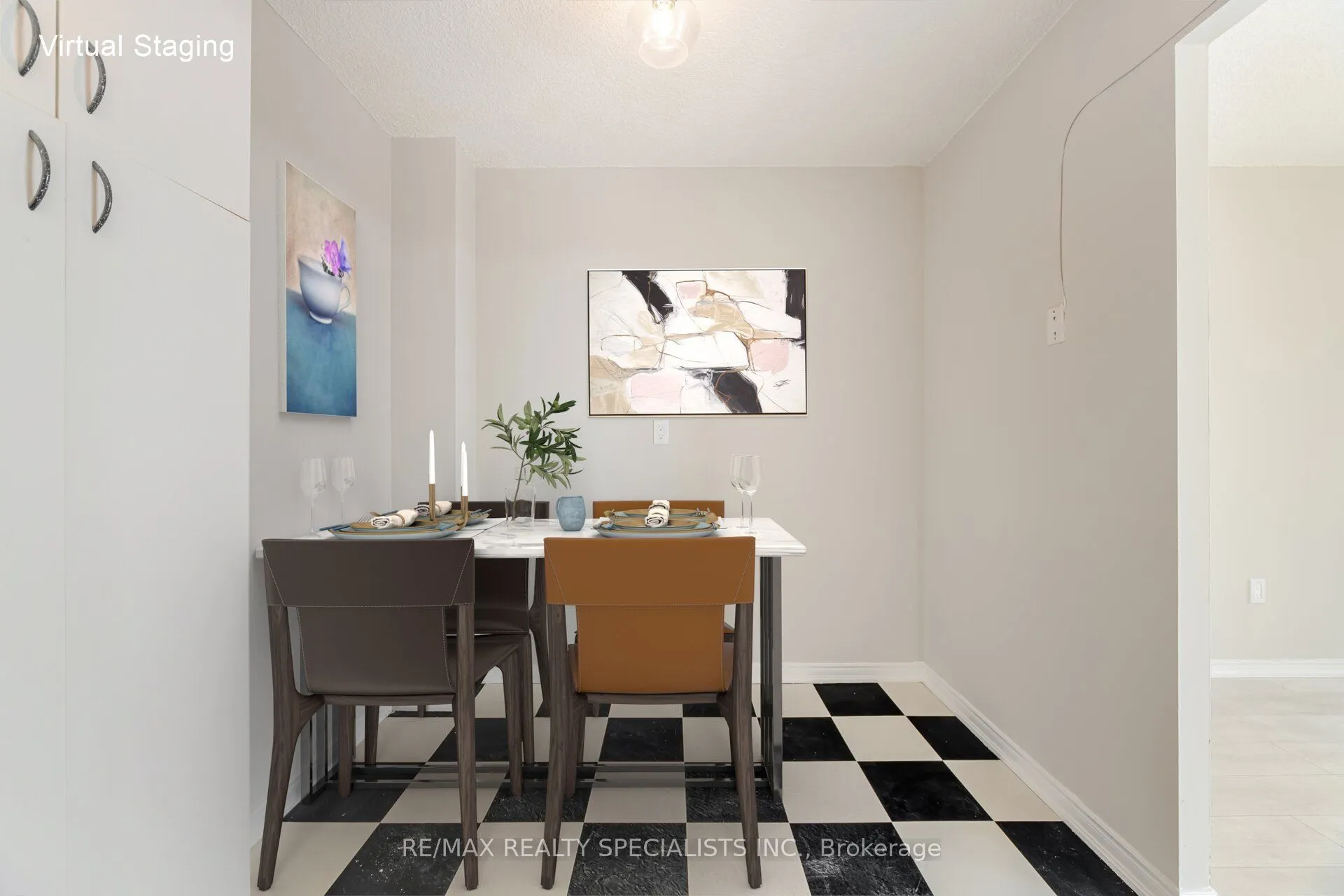 2542 Argyle Road, #1205