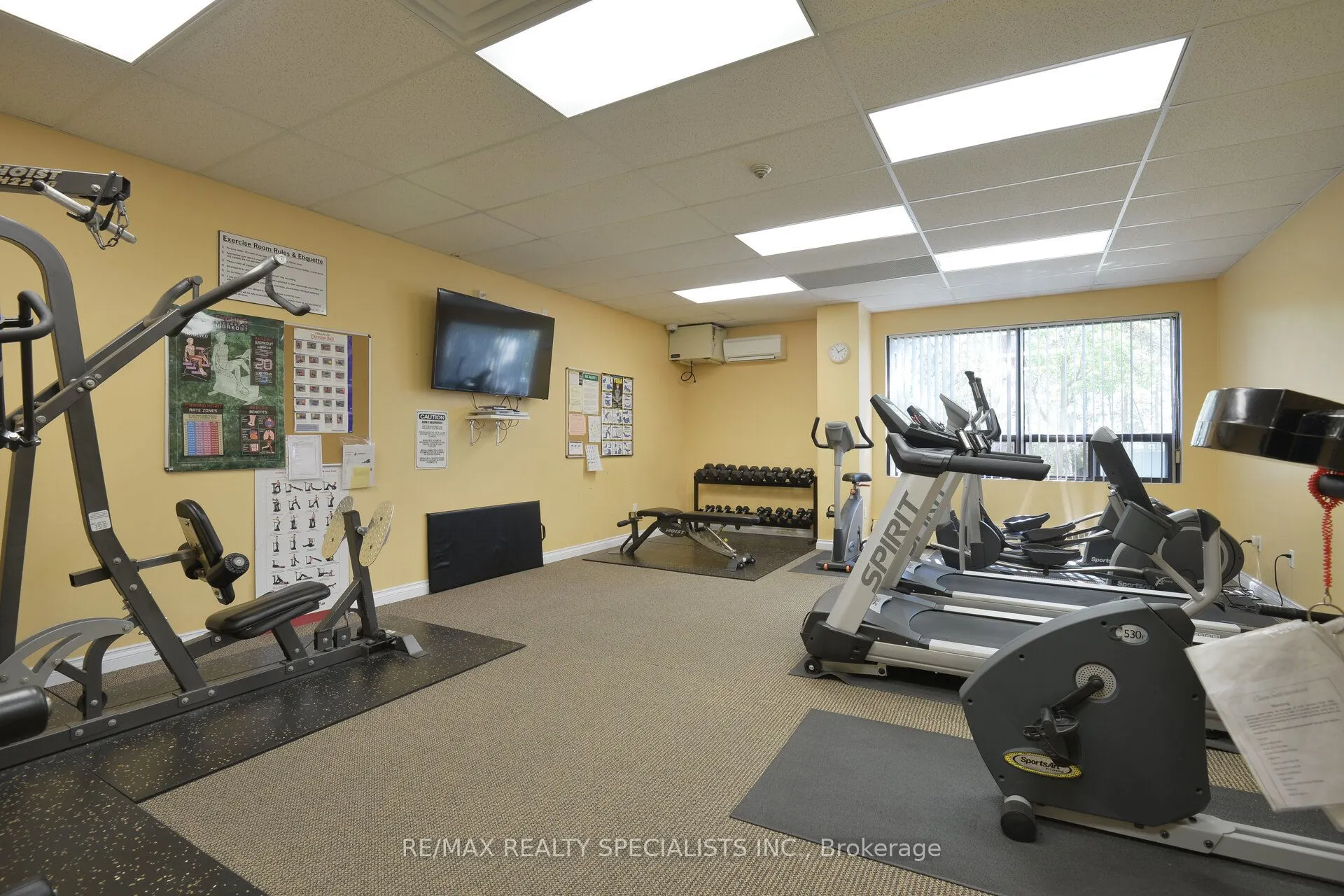 2542 Argyle Road, #1205
