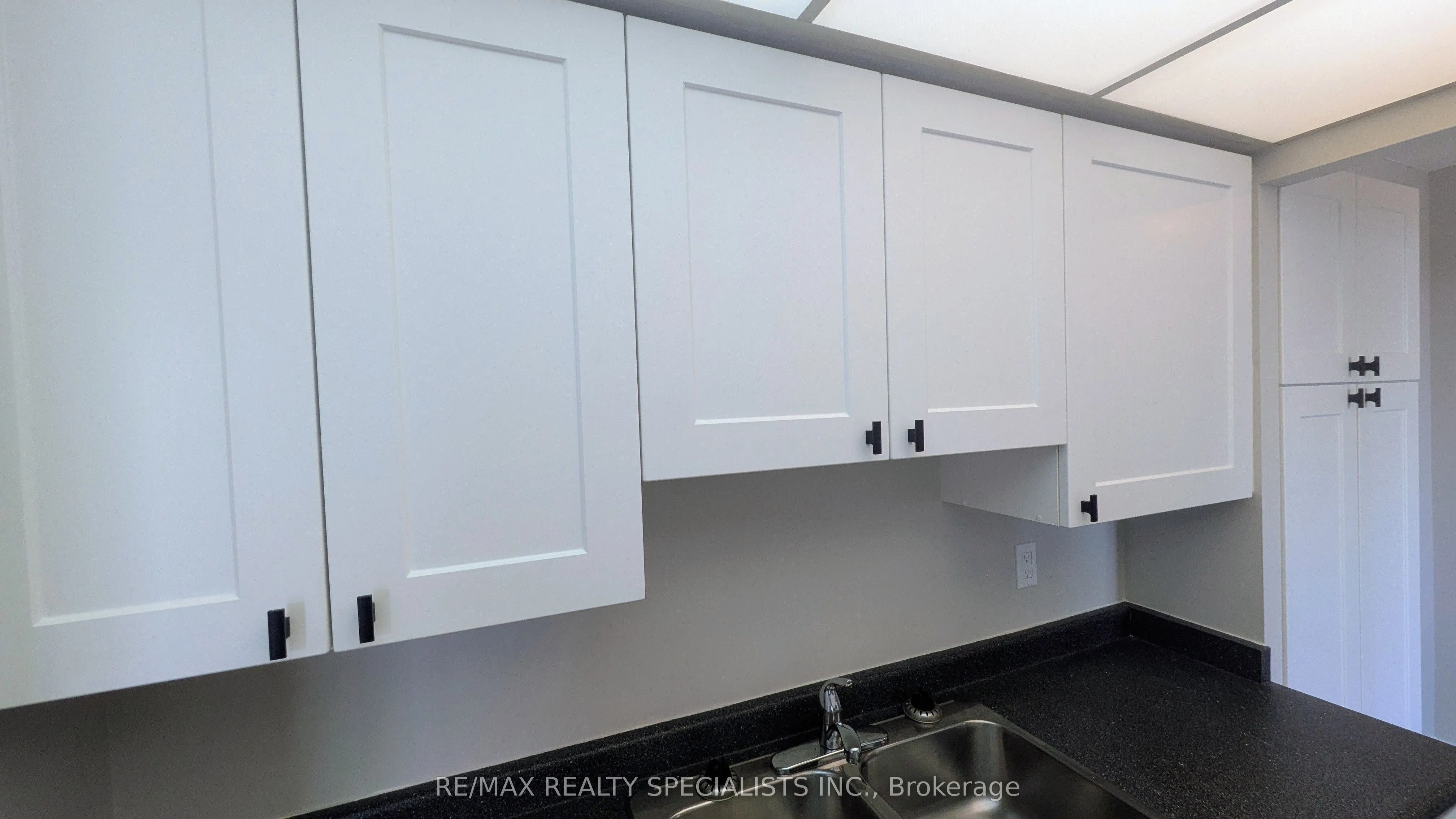 2542 Argyle Road, #1205