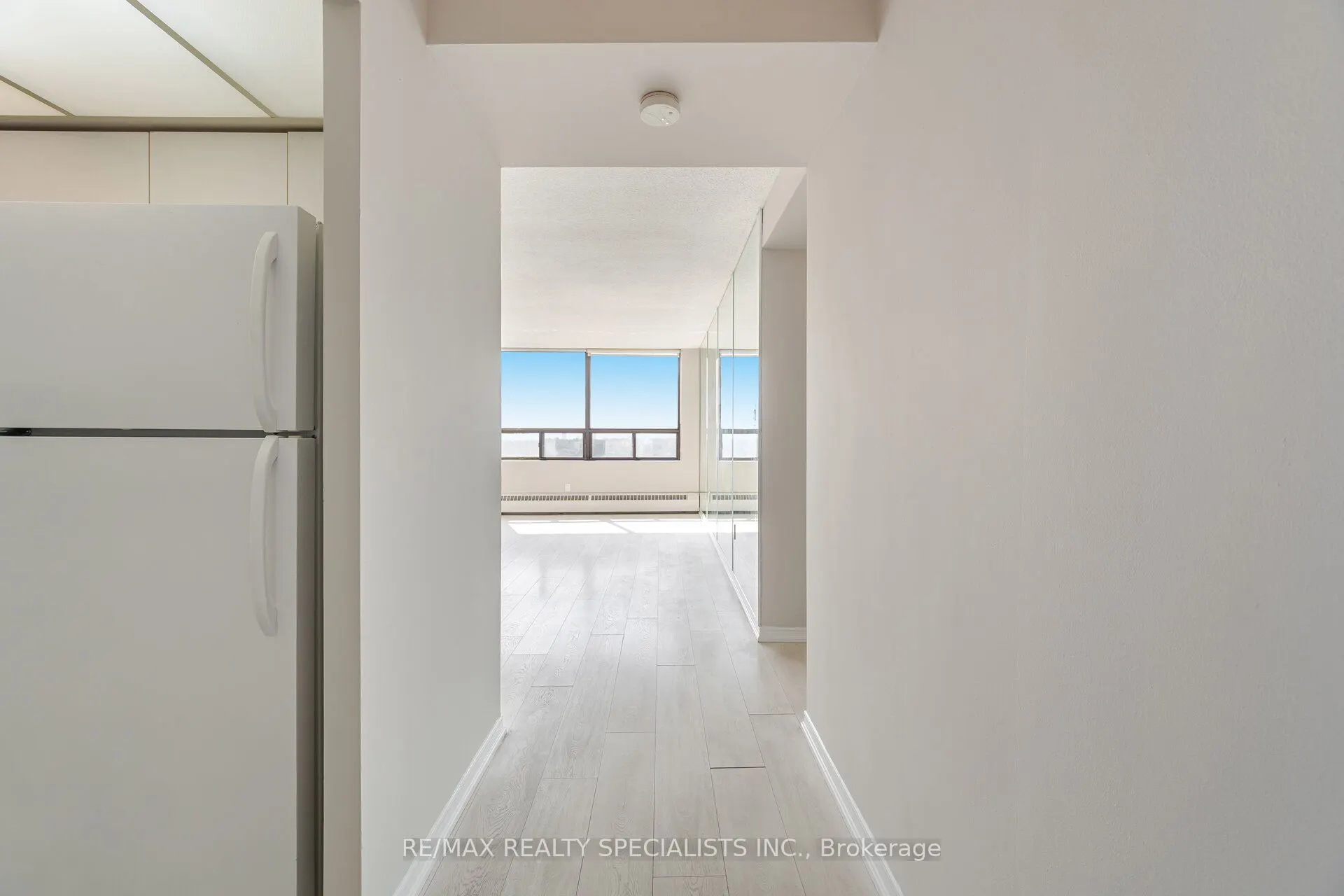 2542 Argyle Road, #1205