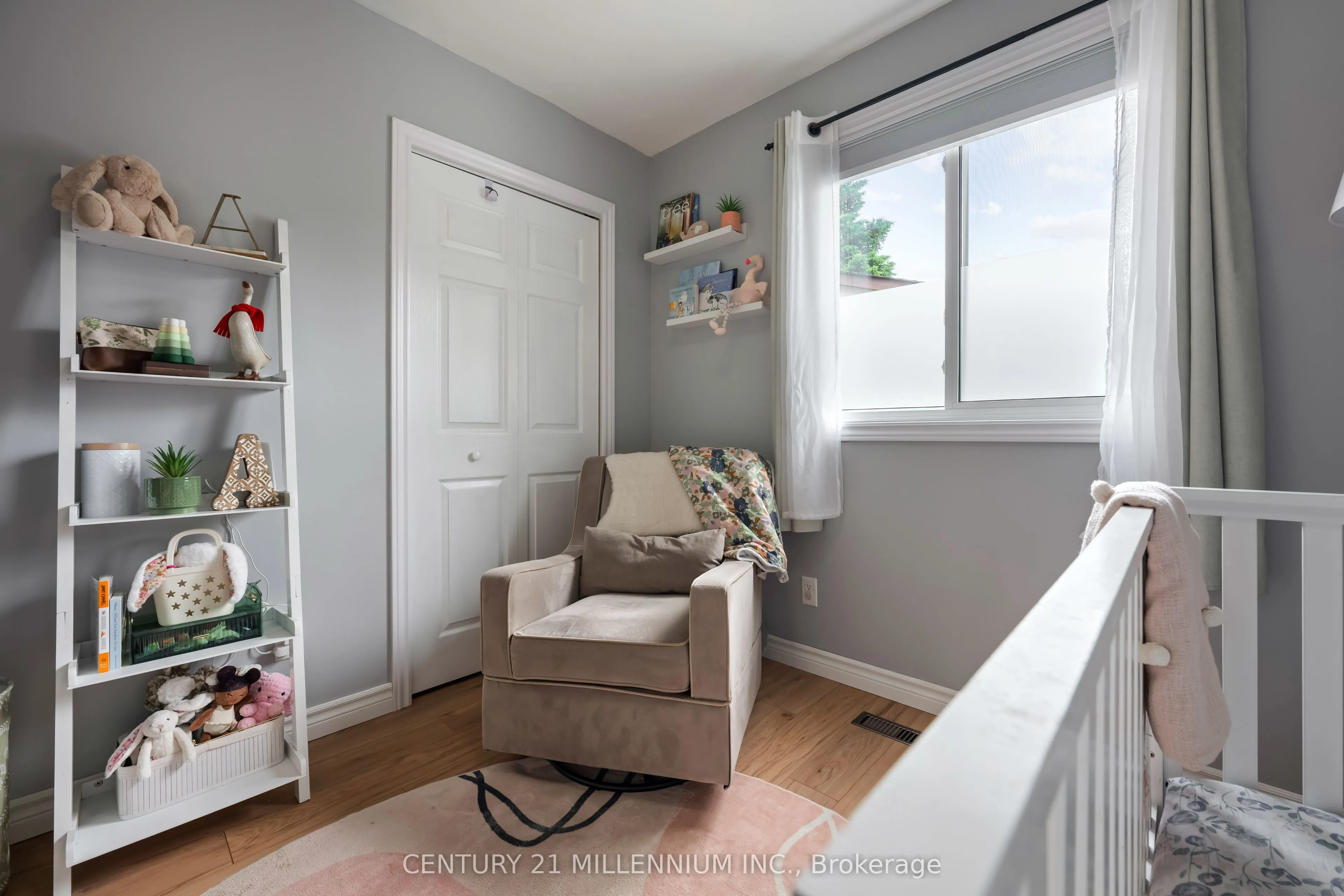 33 Caledonia Road
