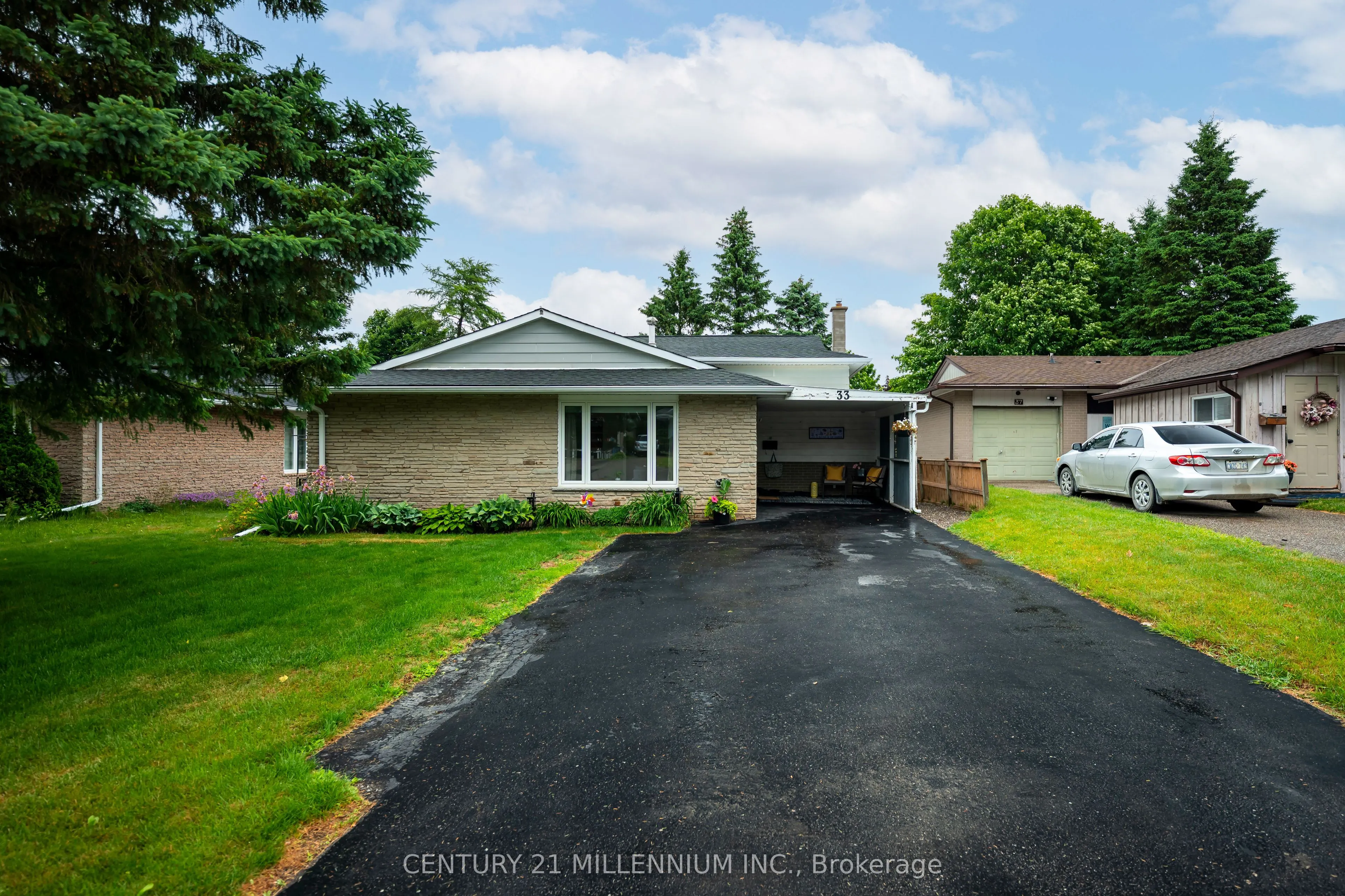 33 Caledonia Road