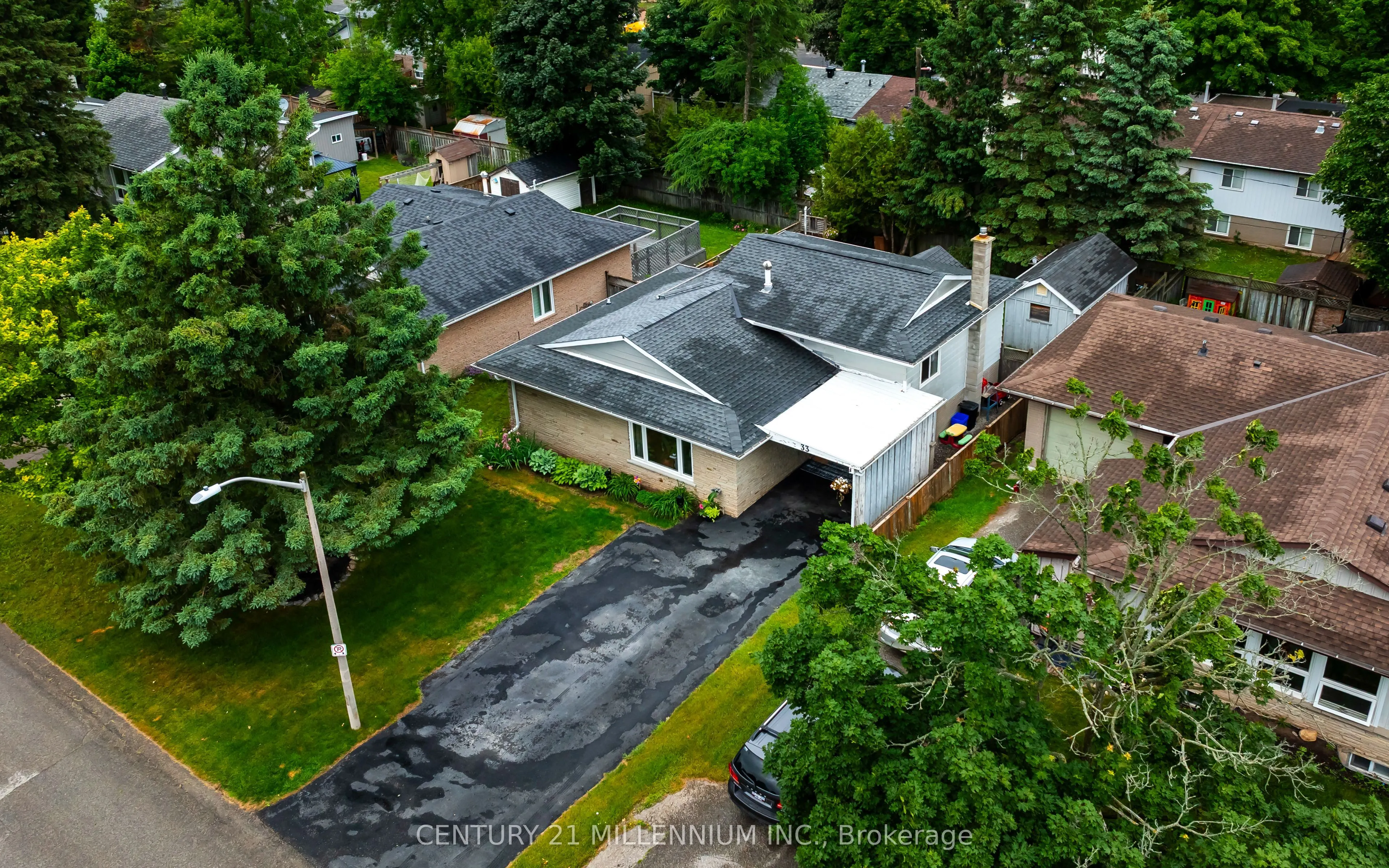 33 Caledonia Road
