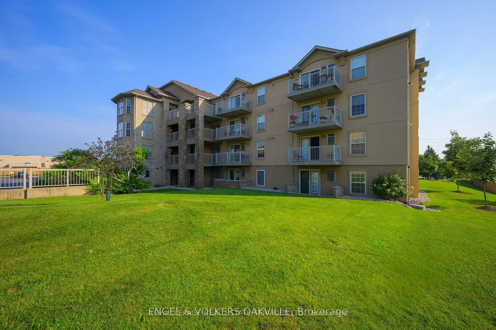 1810 Walkers Line, #308