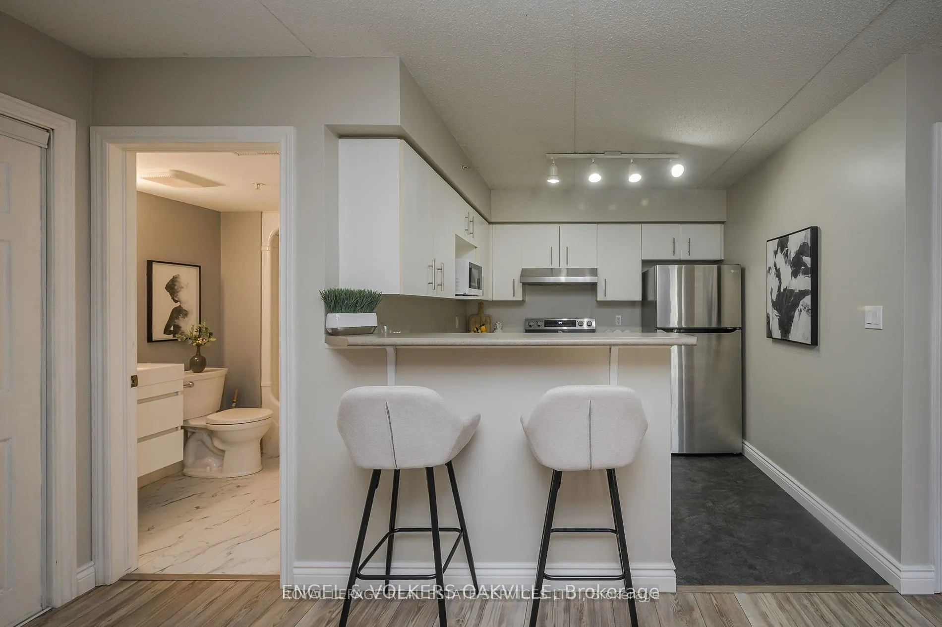 1810 Walkers Line, #308