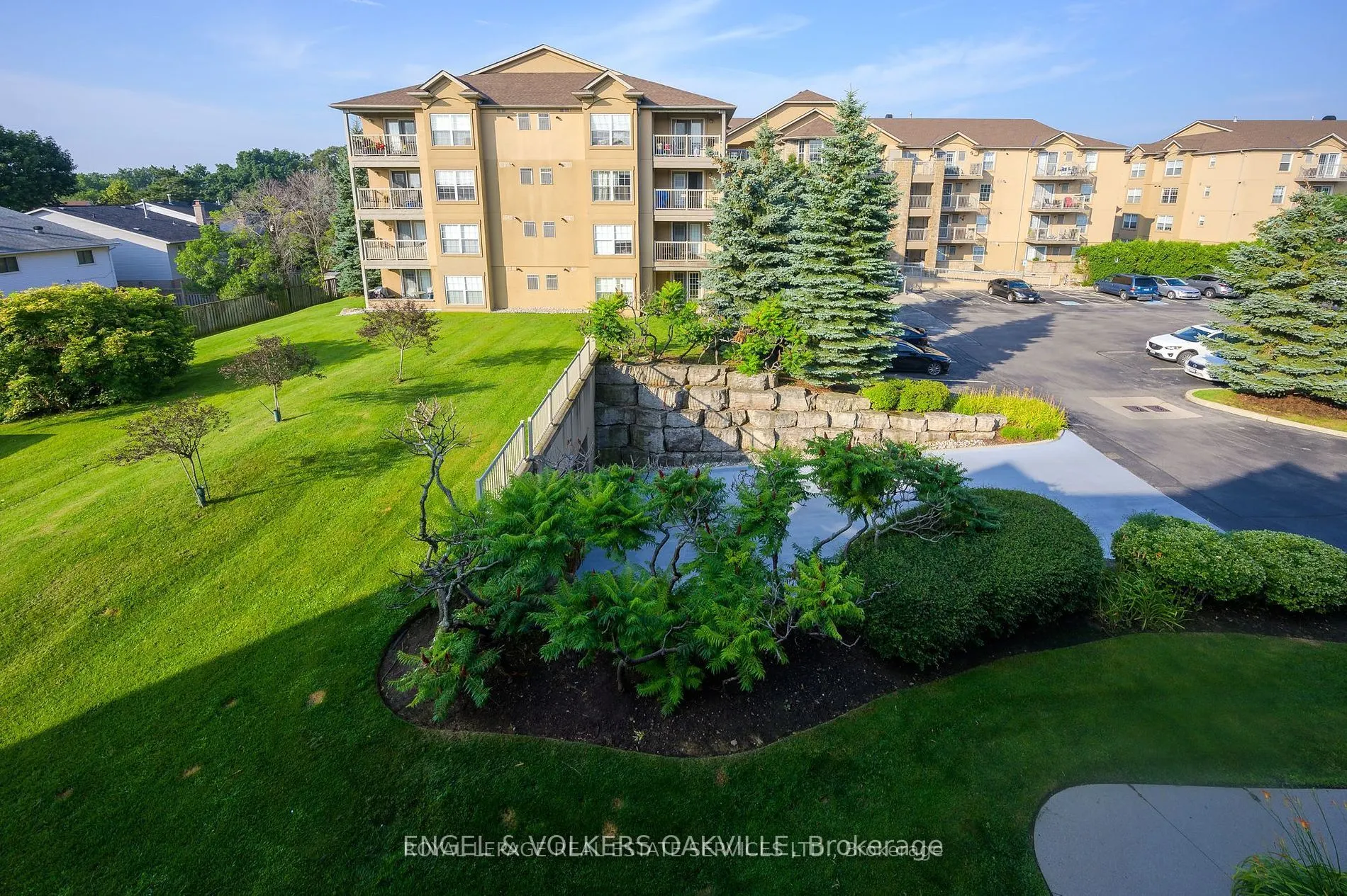 1810 Walkers Line, #308