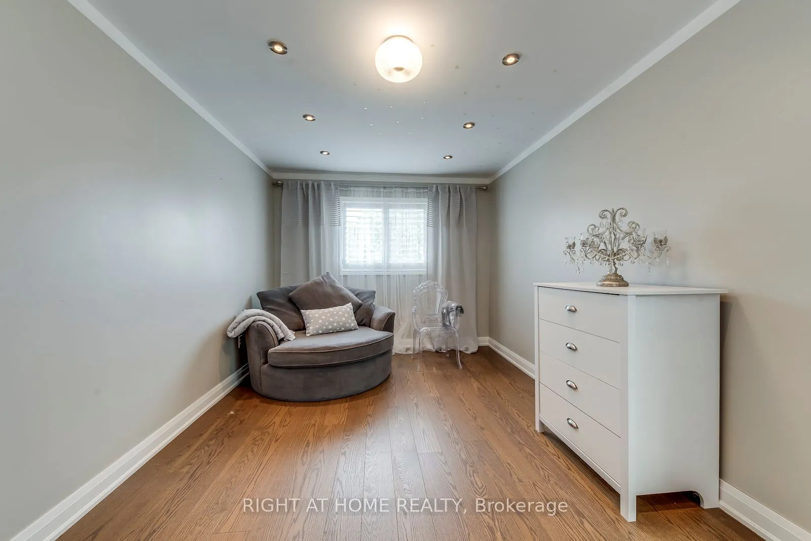 3349 Grand Park Drive