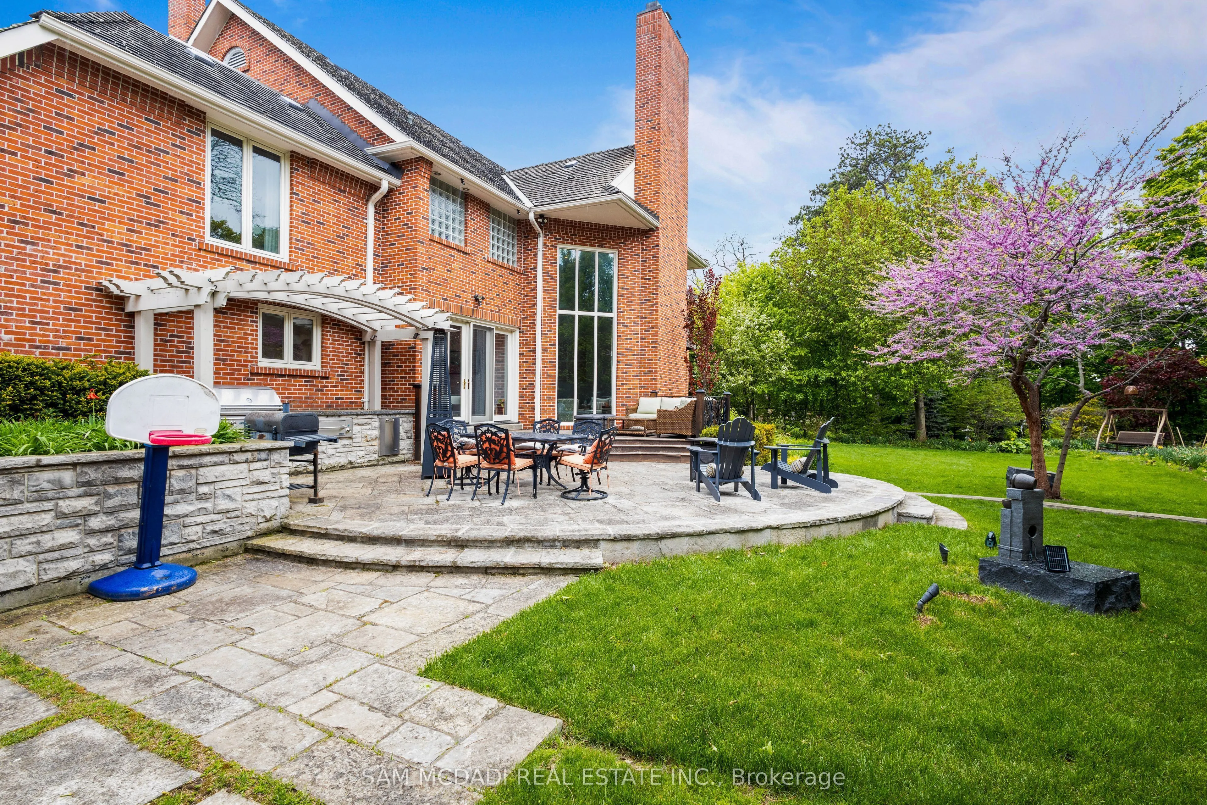 2173 Shawanaga Trail